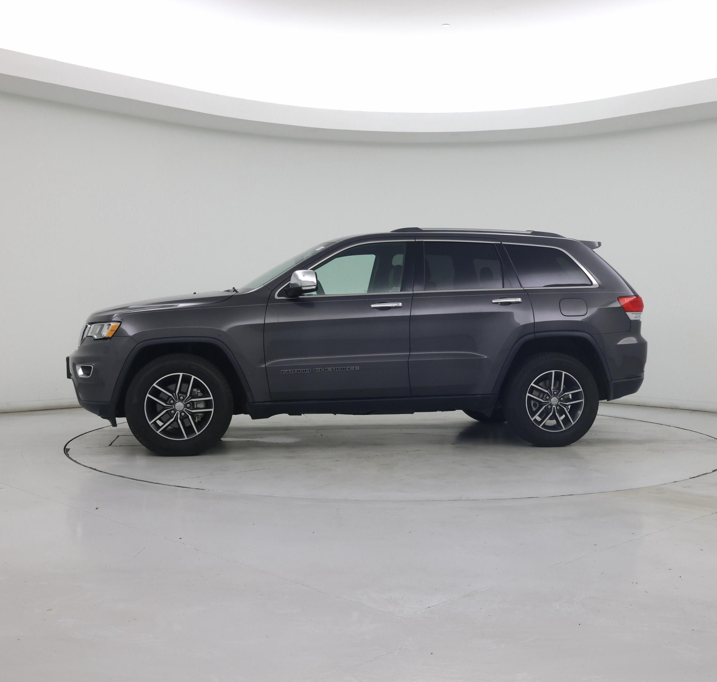 Thumbnail: 2018 Jeep Grand Cherokee - 3