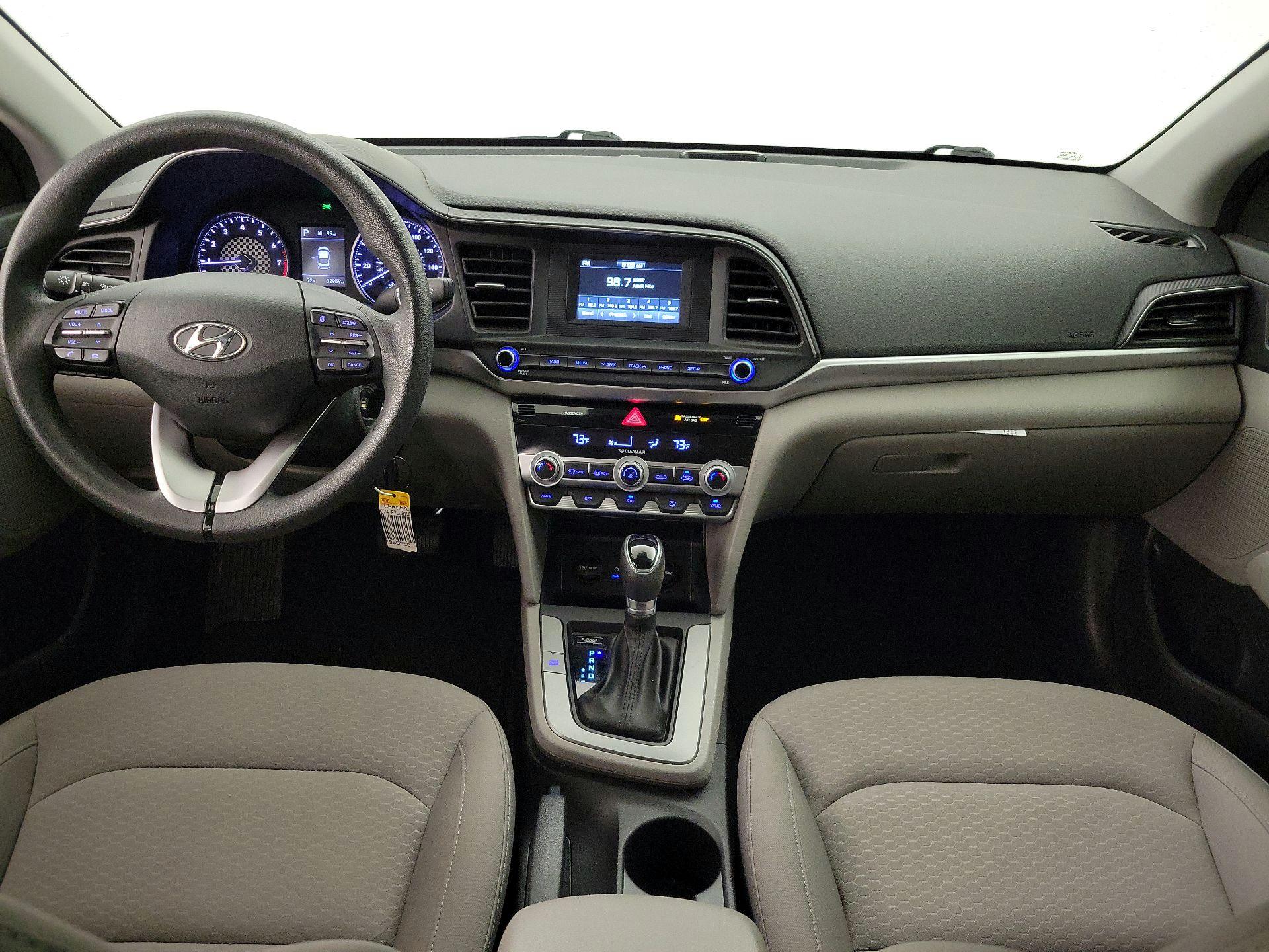 Thumbnail: 2020 Hyundai Elantra - 9