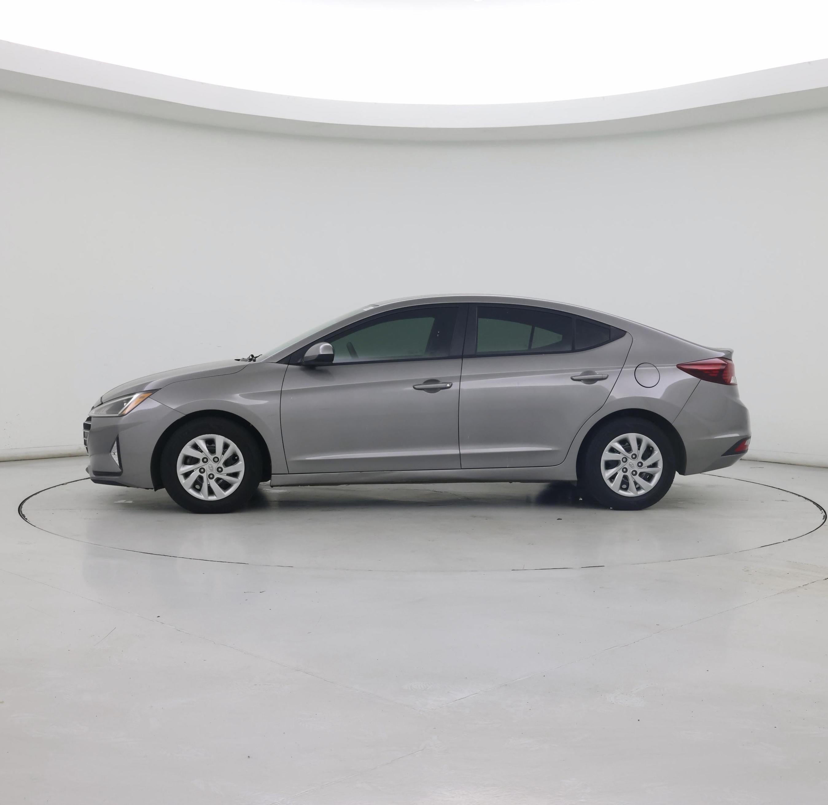 Thumbnail: 2020 Hyundai Elantra - 3