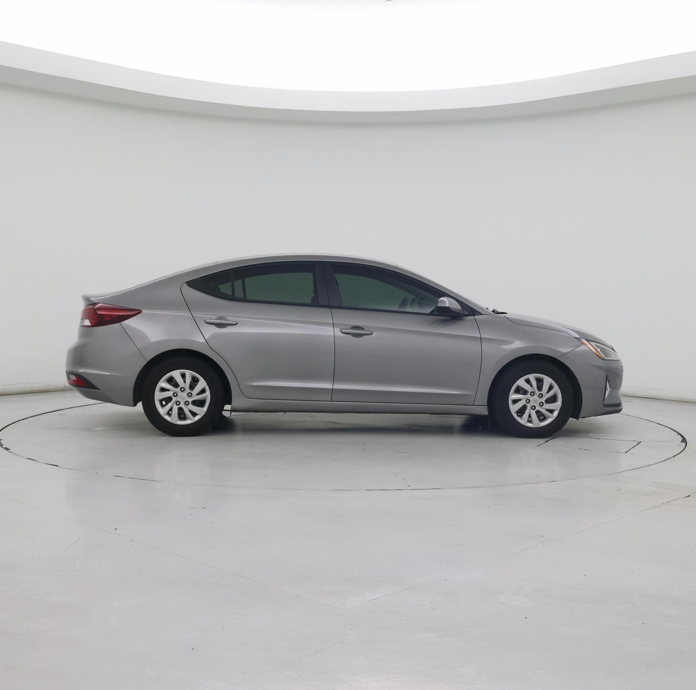Thumbnail: 2020 Hyundai Elantra - 7