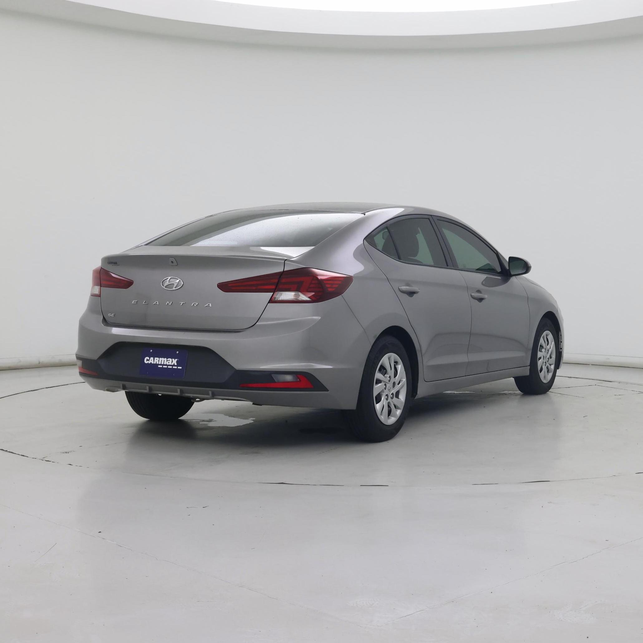 Thumbnail: 2020 Hyundai Elantra - 8