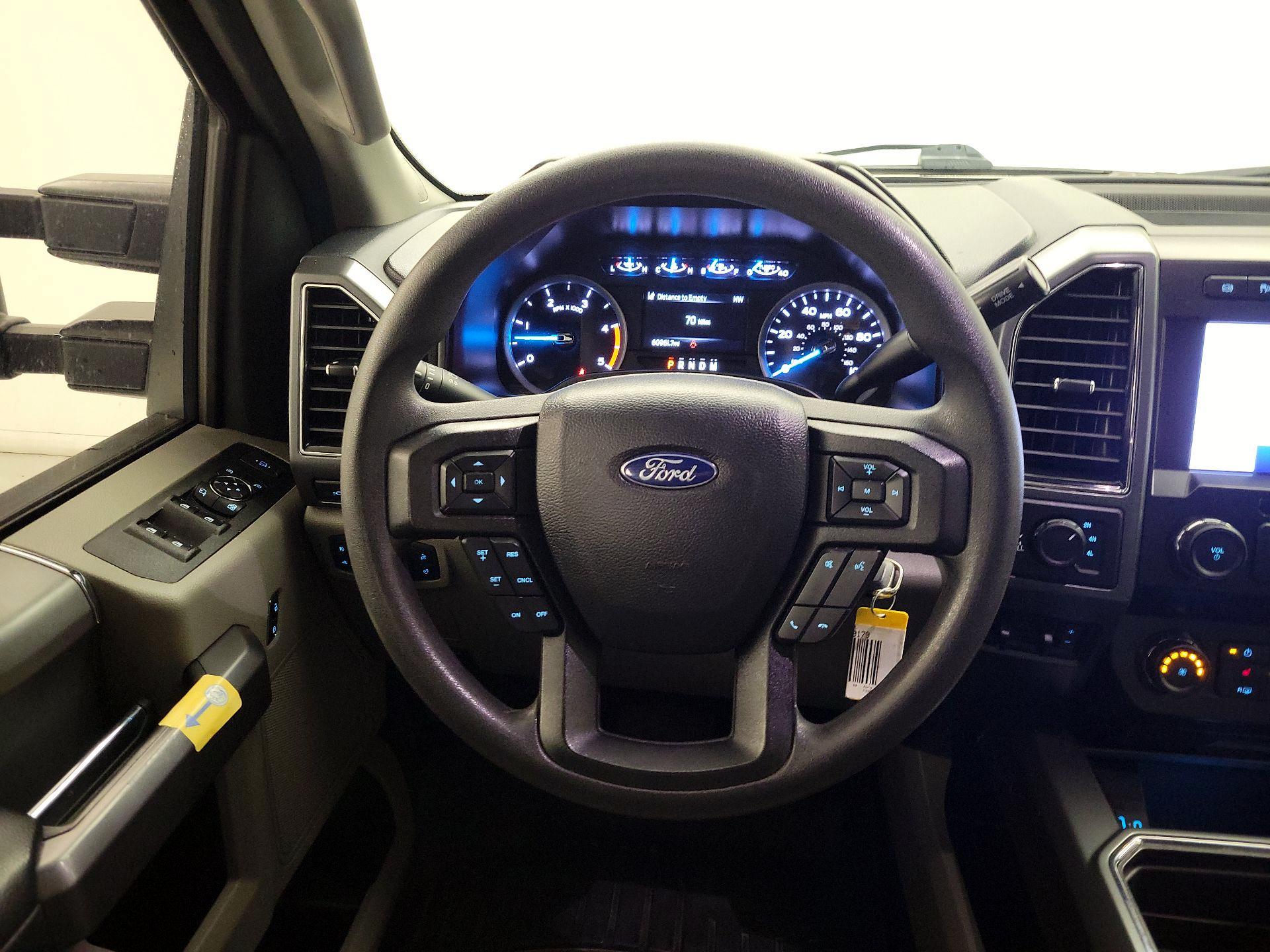 Thumbnail: 2020 Ford F-250 - 10