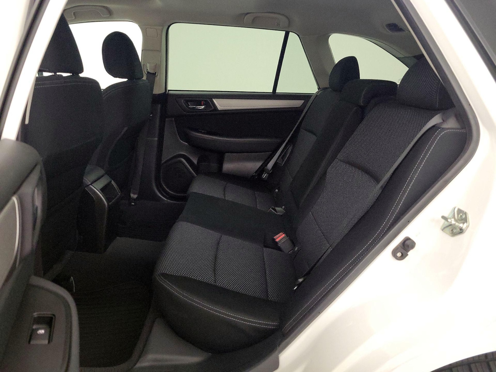 2017 Subaru Outback Premium - Photo 21