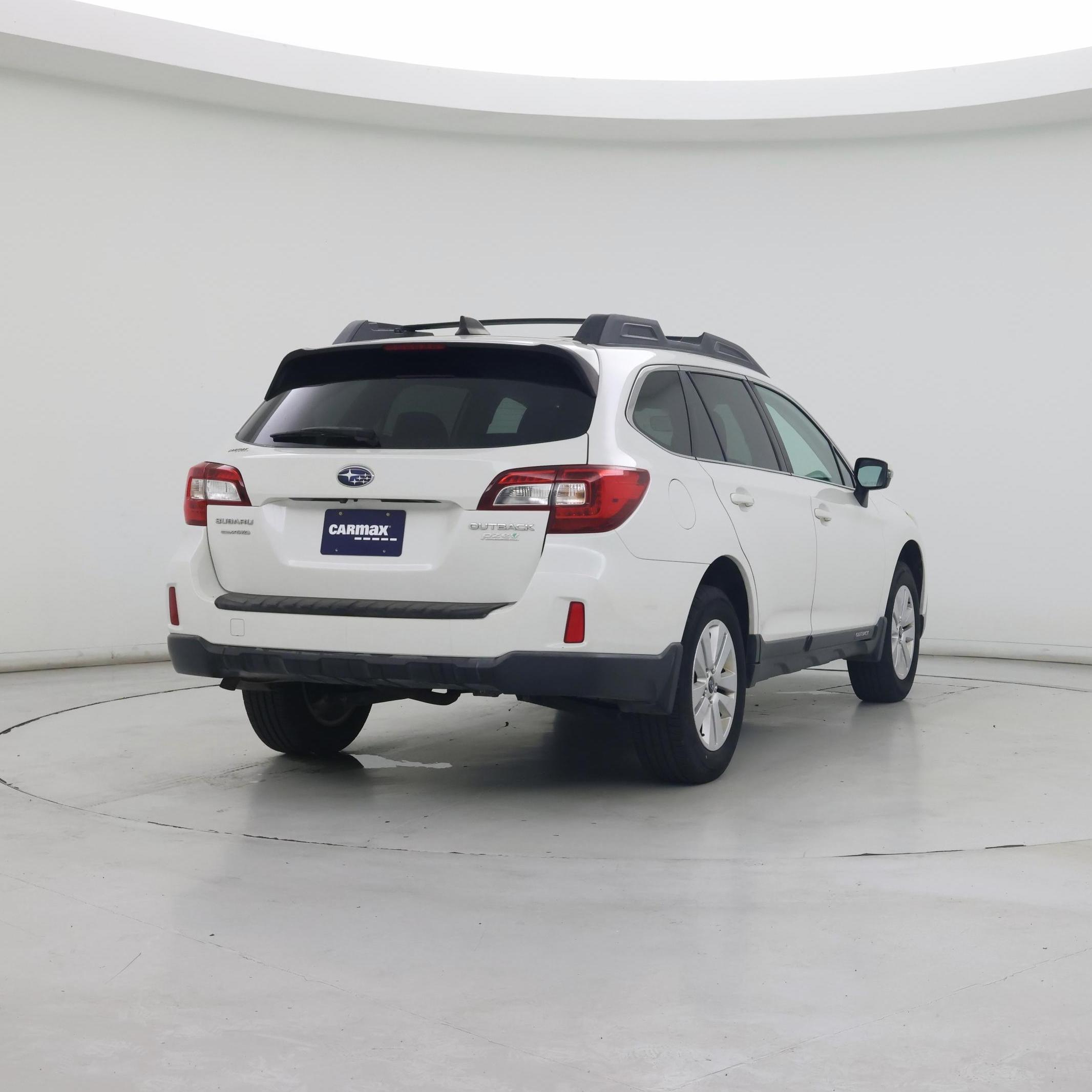 Thumbnail: 2017 Subaru Outback - 8