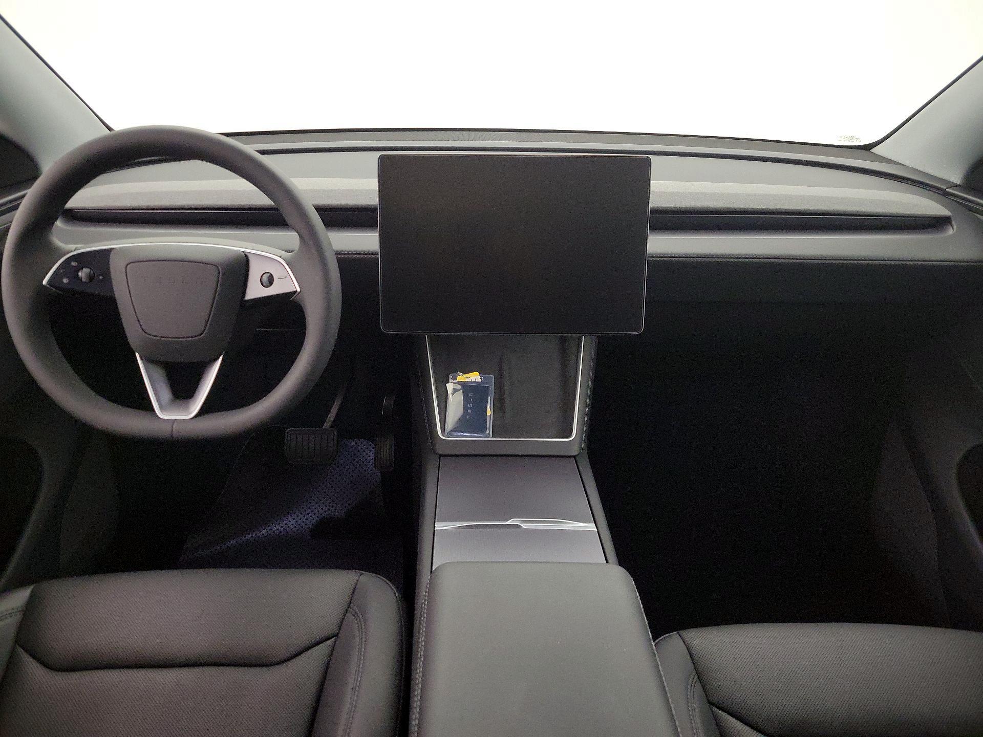 Thumbnail: 2026 Tesla Model Y - 9