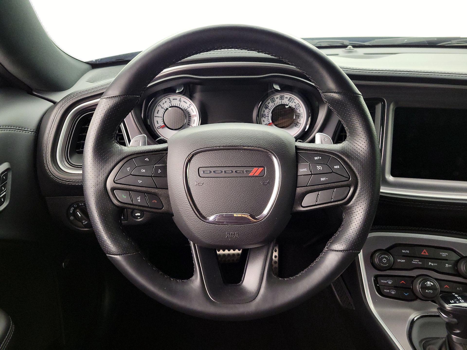 Thumbnail: 2022 Dodge Challenger - 10