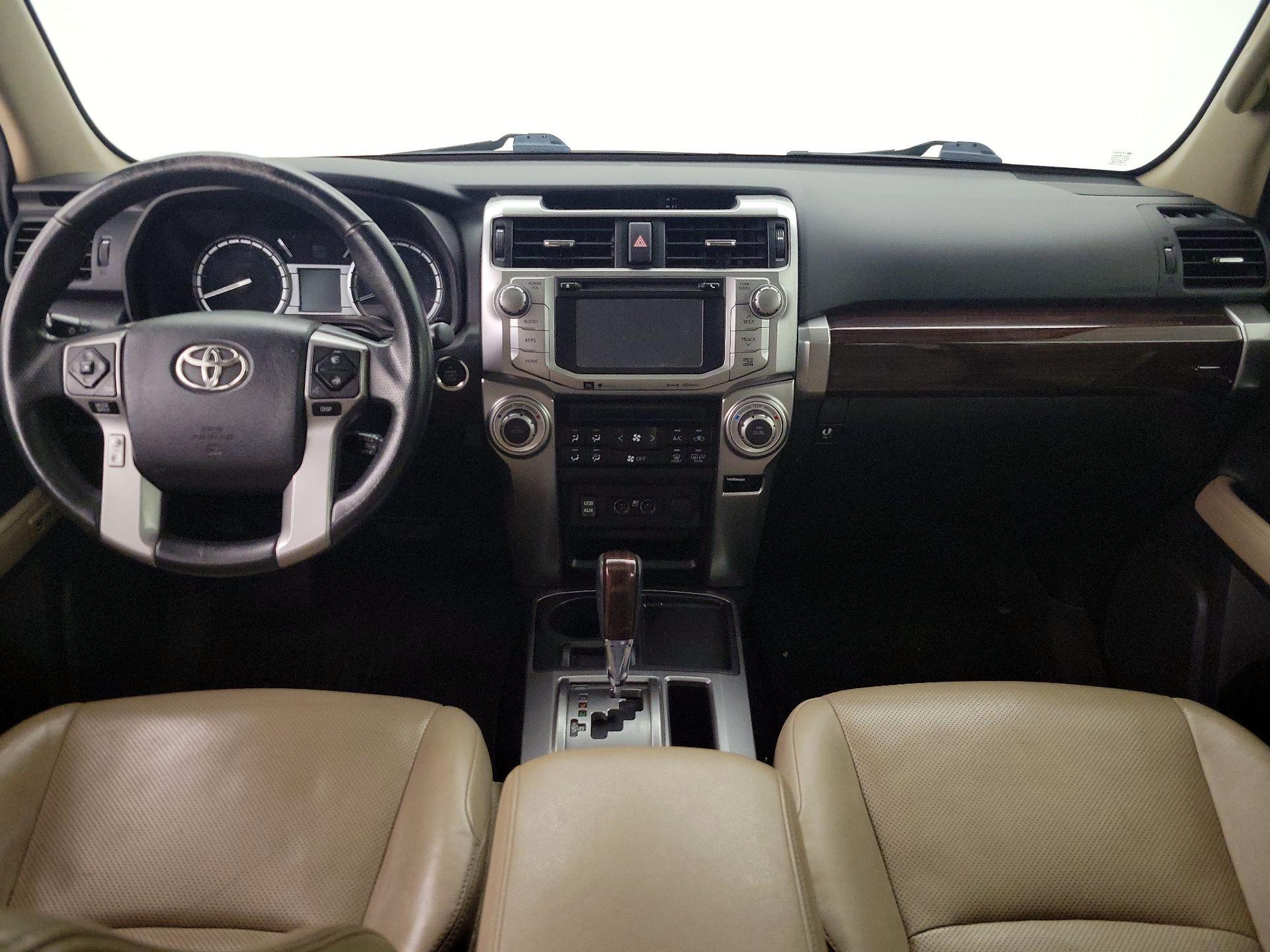 Thumbnail: 2016 Toyota 4Runner - 9