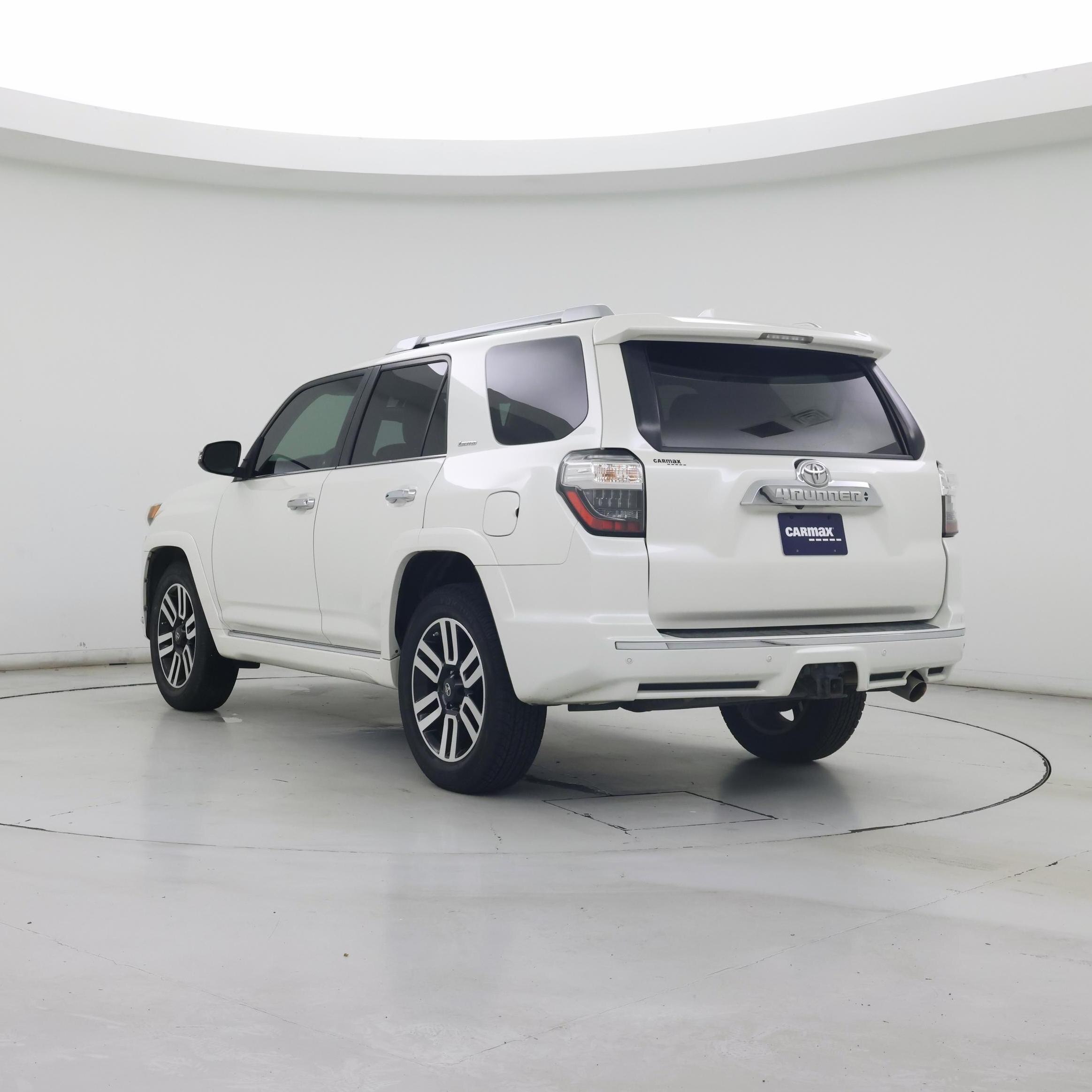 Thumbnail: 2016 Toyota 4Runner - 2