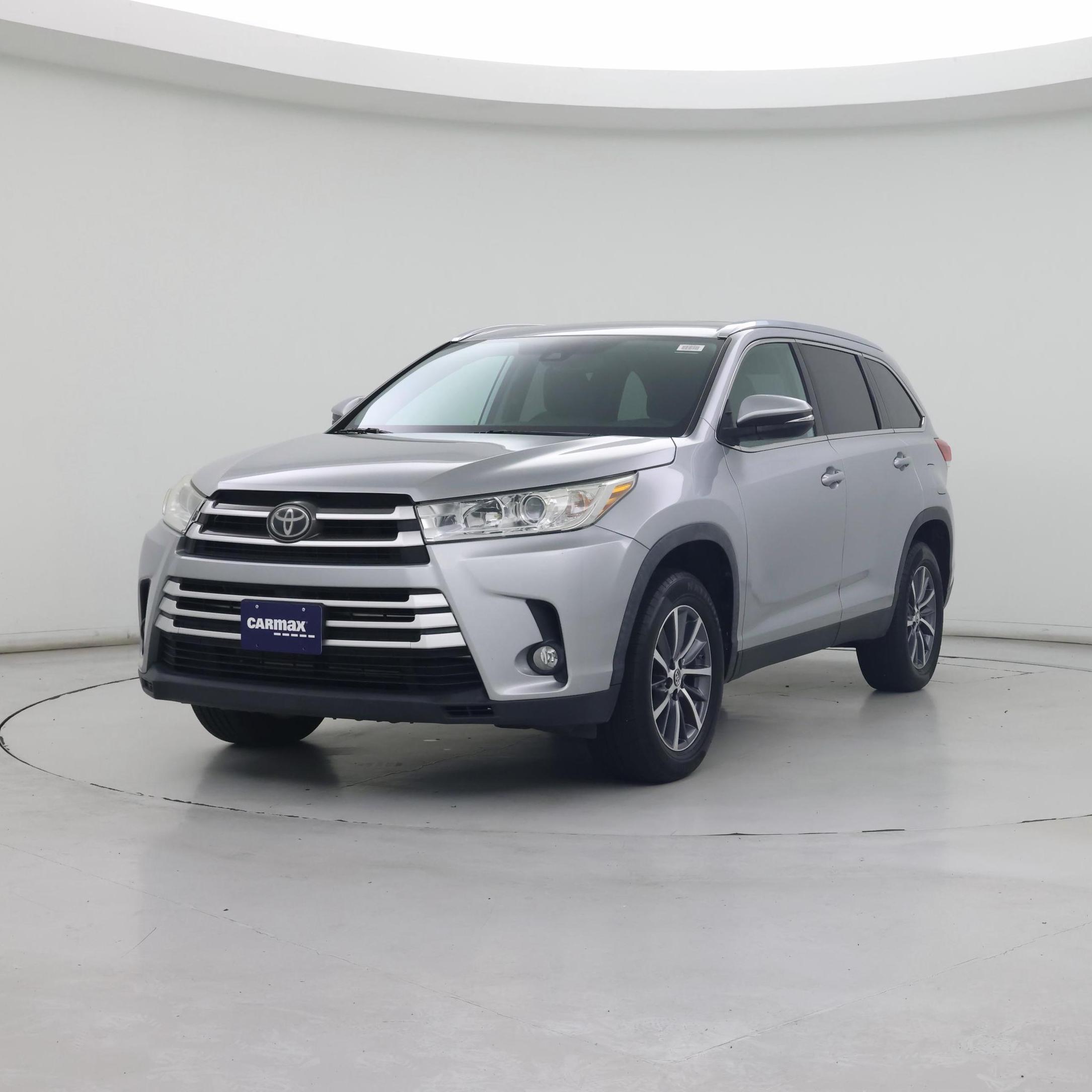 Thumbnail: 2019 Toyota Highlander - 4