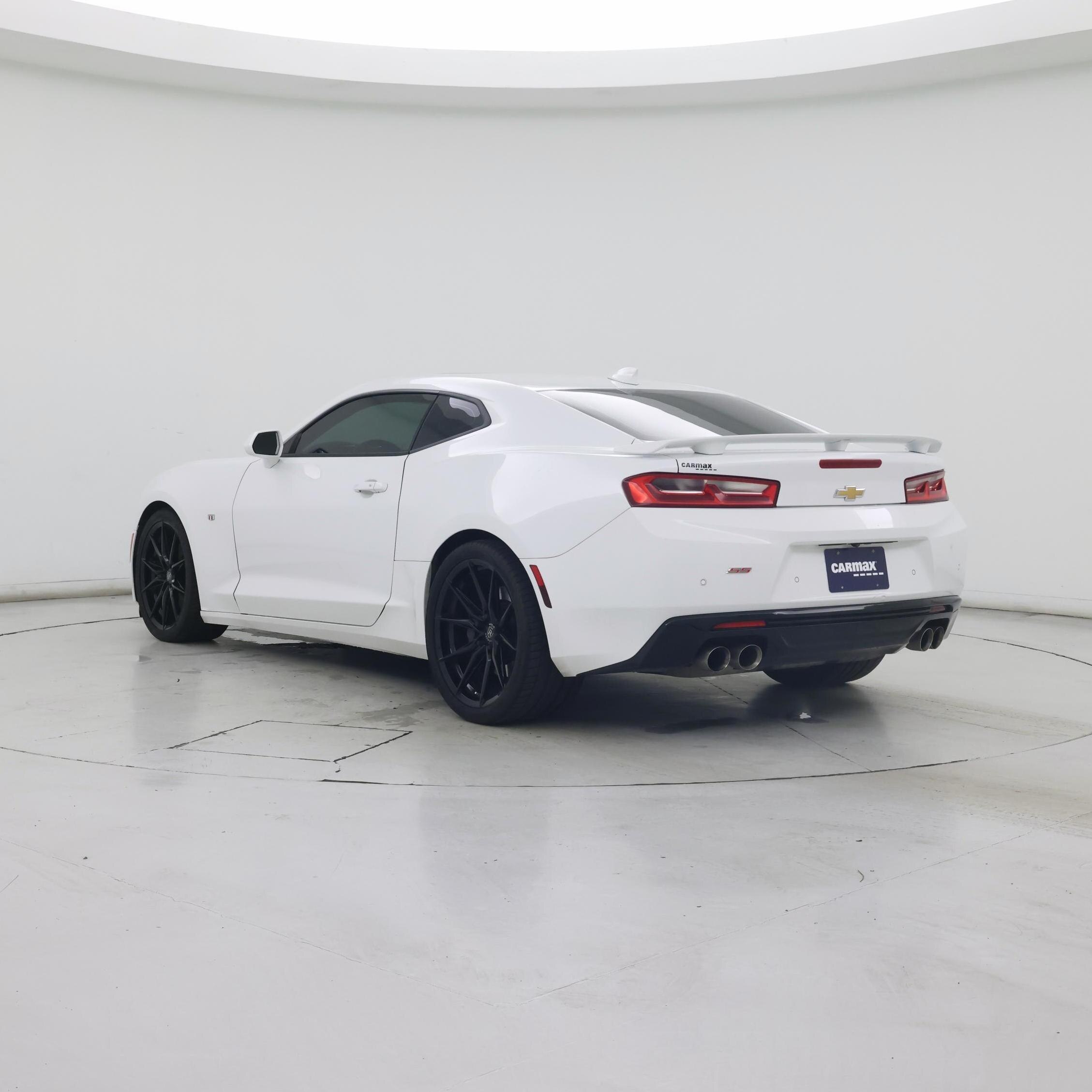 Thumbnail: 2018 Chevrolet Camaro - 2