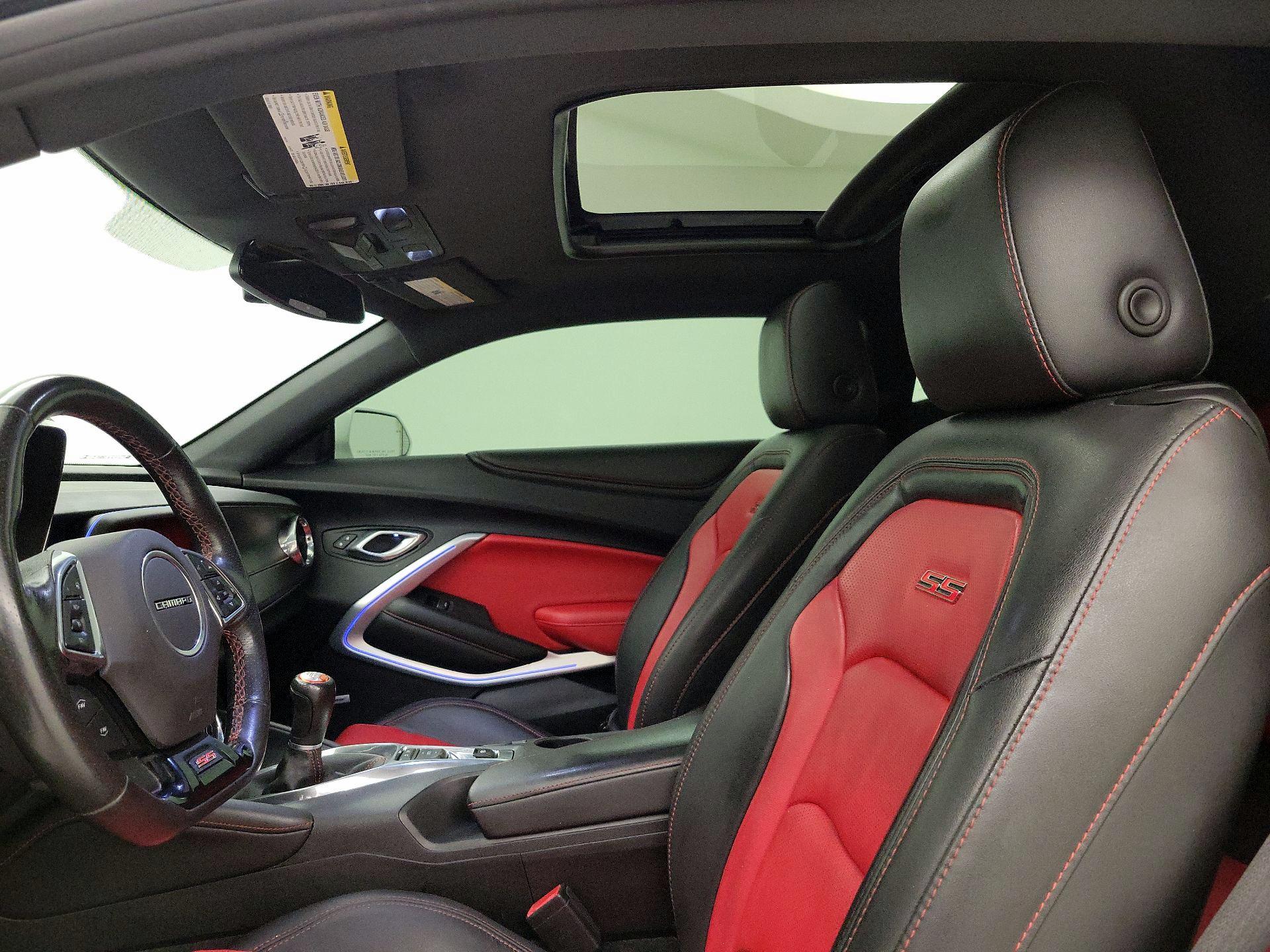 Thumbnail: 2018 Chevrolet Camaro - 19