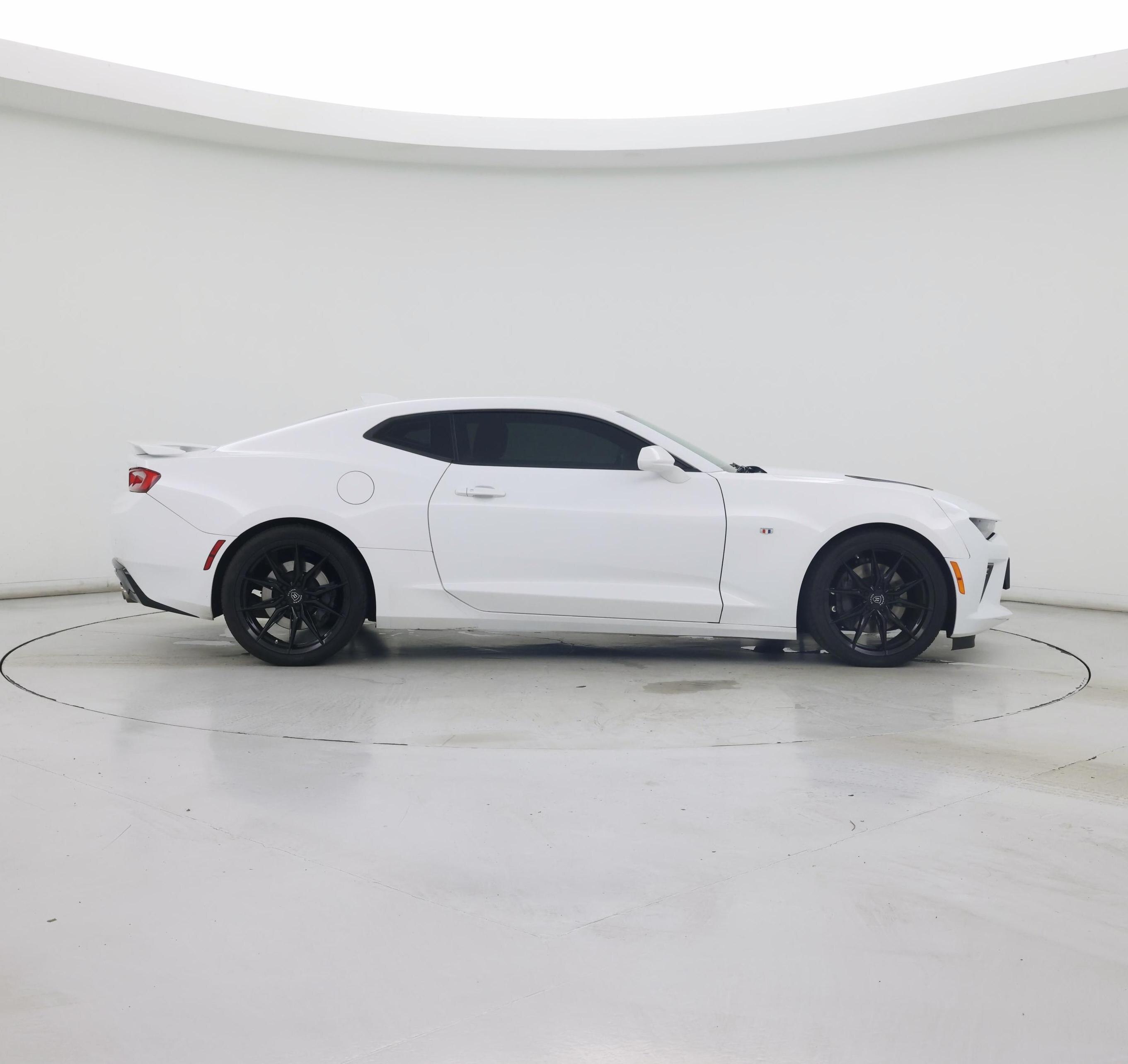 Thumbnail: 2018 Chevrolet Camaro - 7