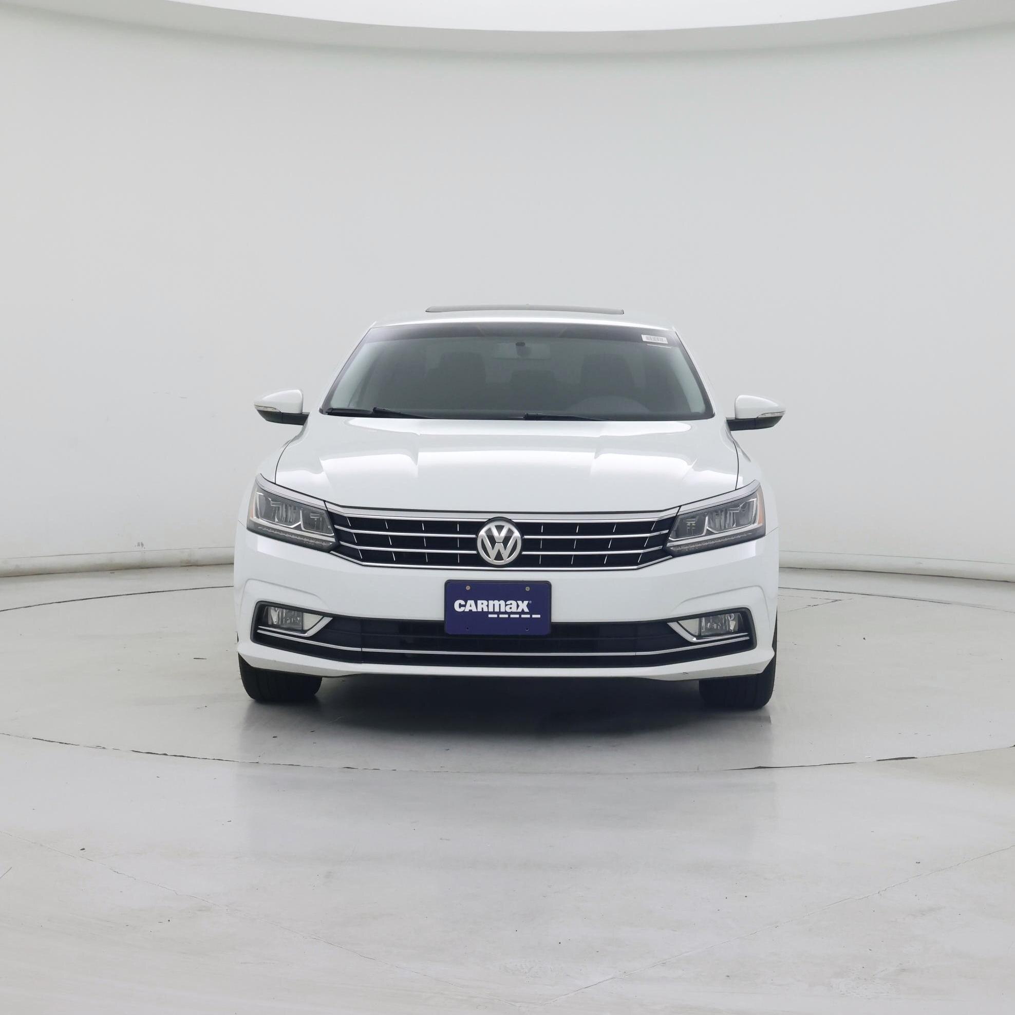 Thumbnail: 2018 Volkswagen Passat - 5