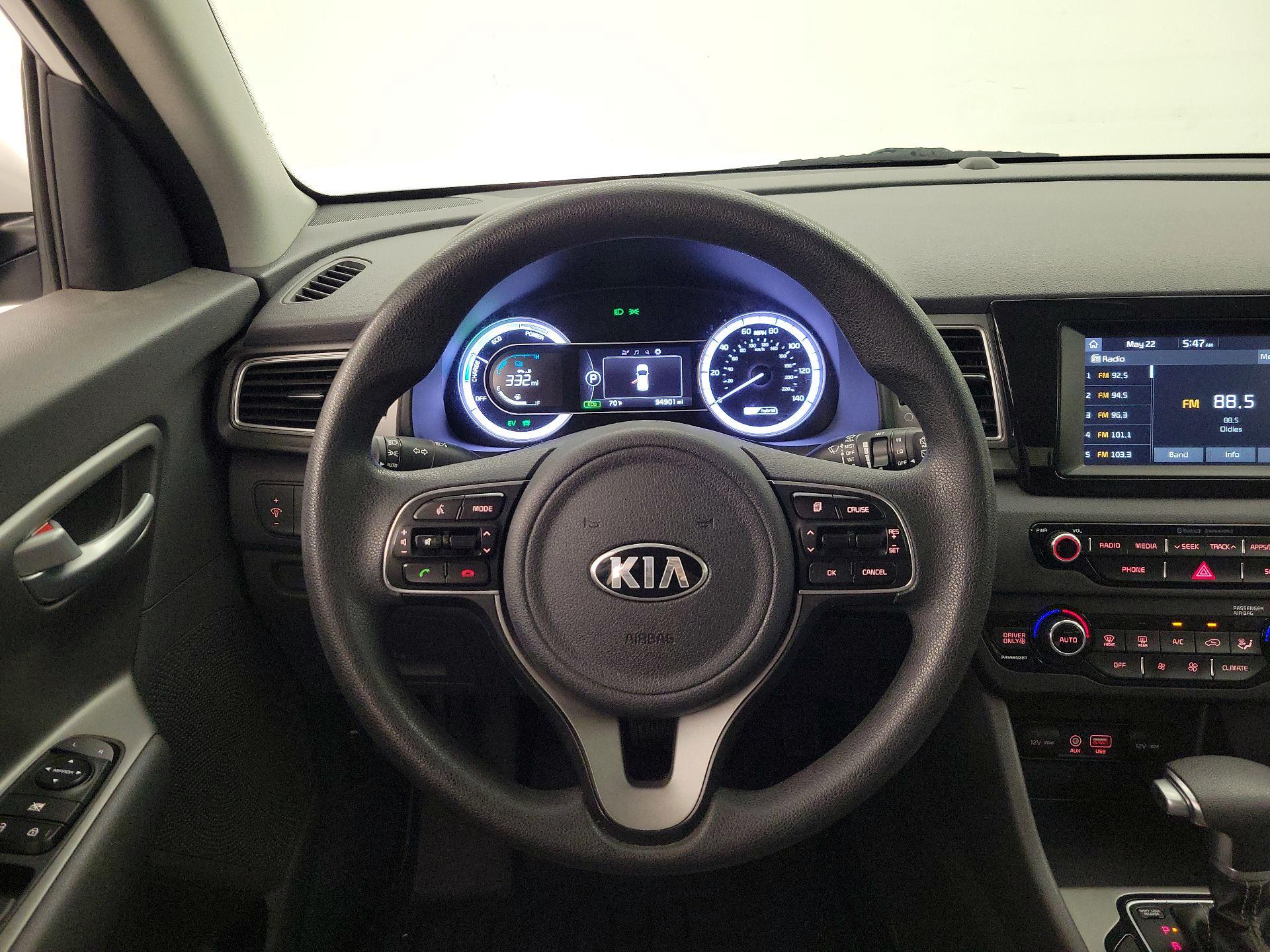Thumbnail: 2019 Kia Niro - 10