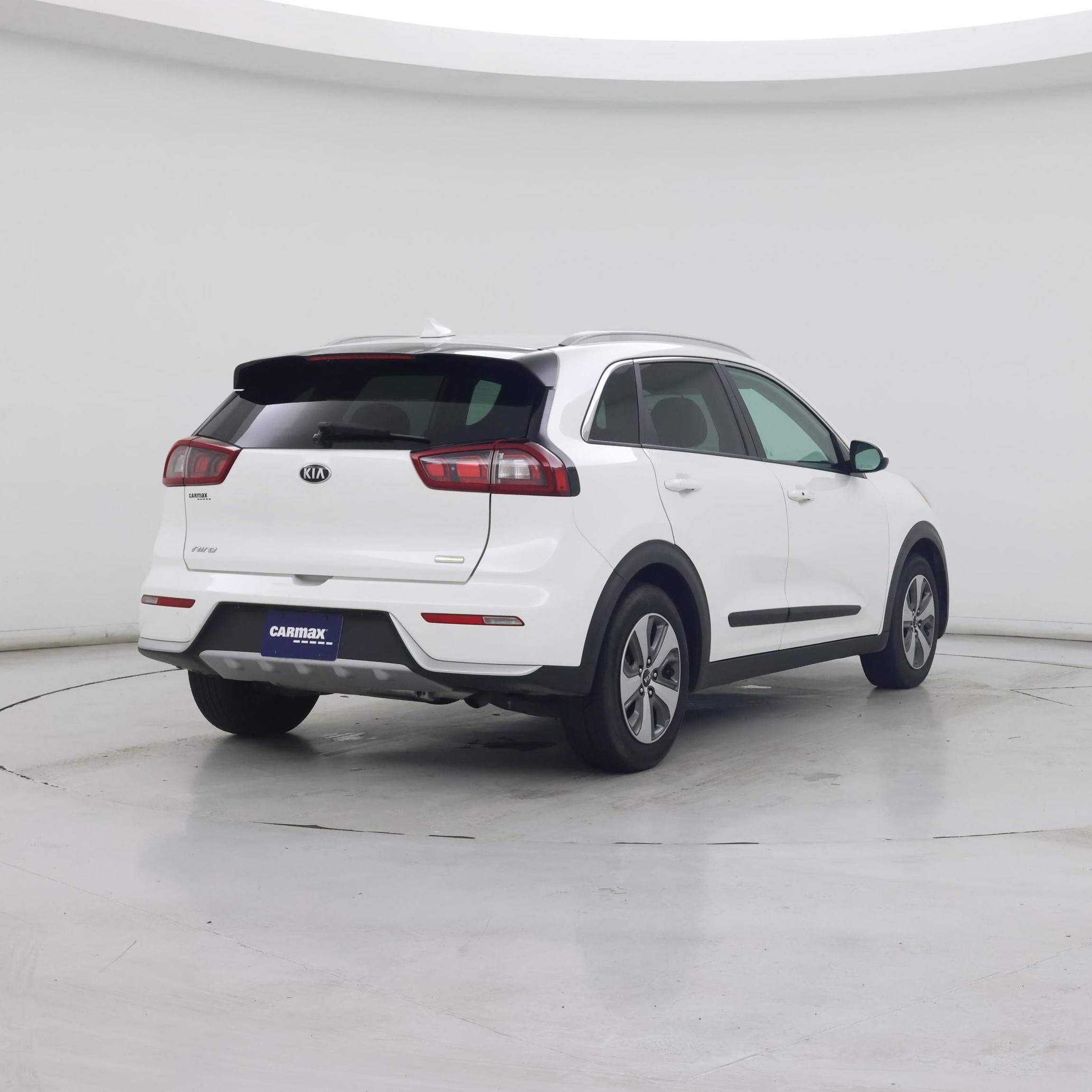 Thumbnail: 2019 Kia Niro - 8