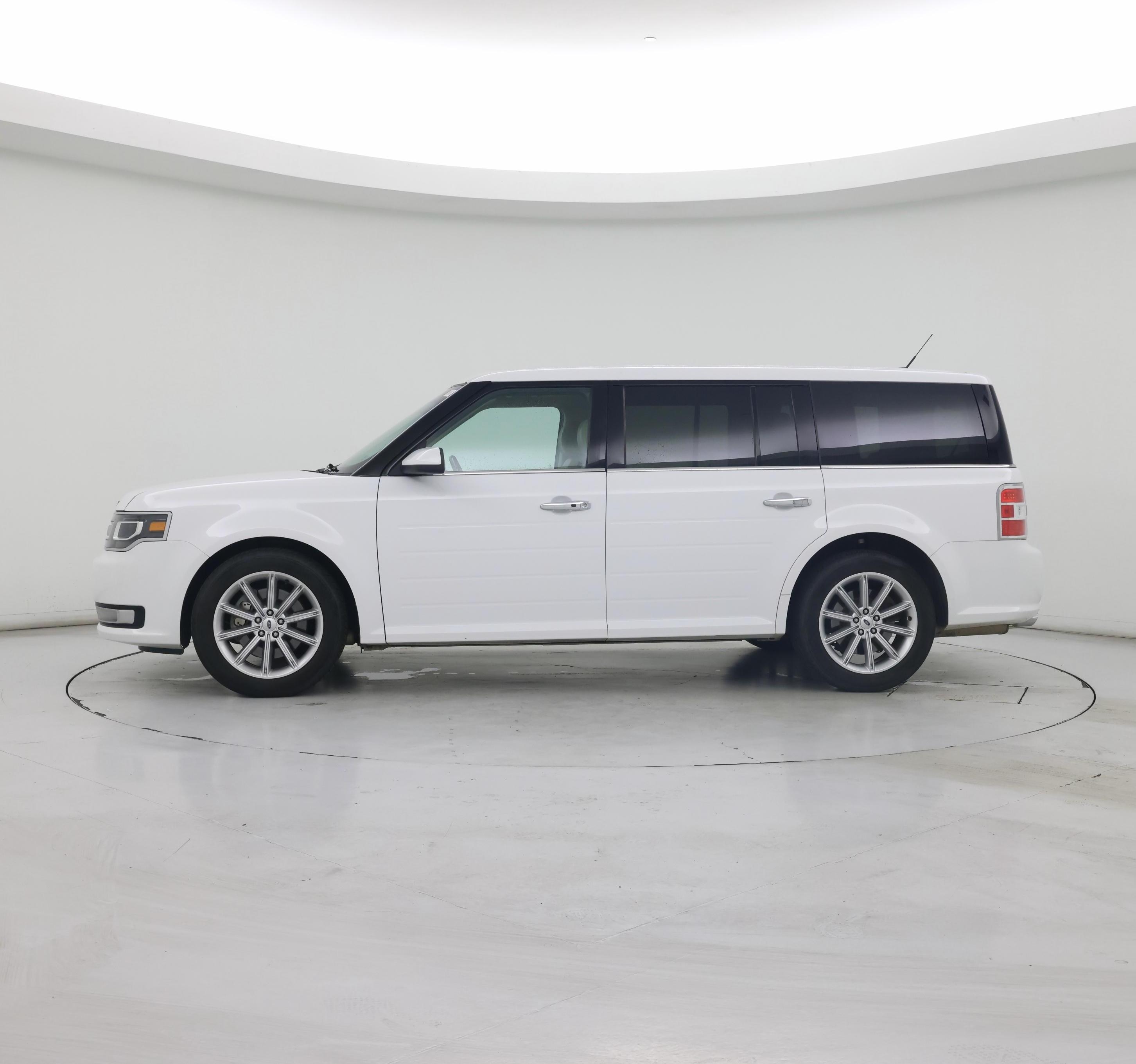 Thumbnail: 2019 Ford Flex - 3