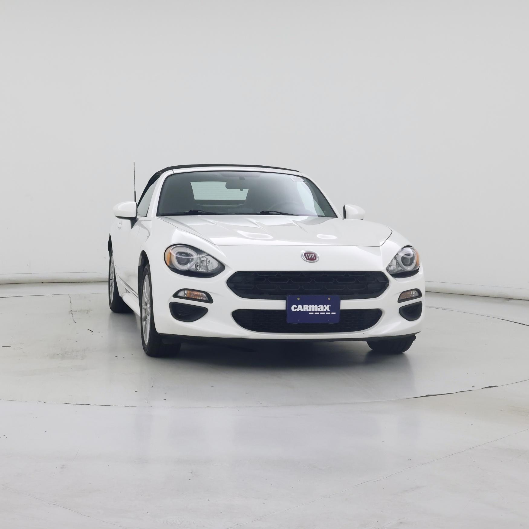 Thumbnail: 2018 Fiat 124 Spider - 5