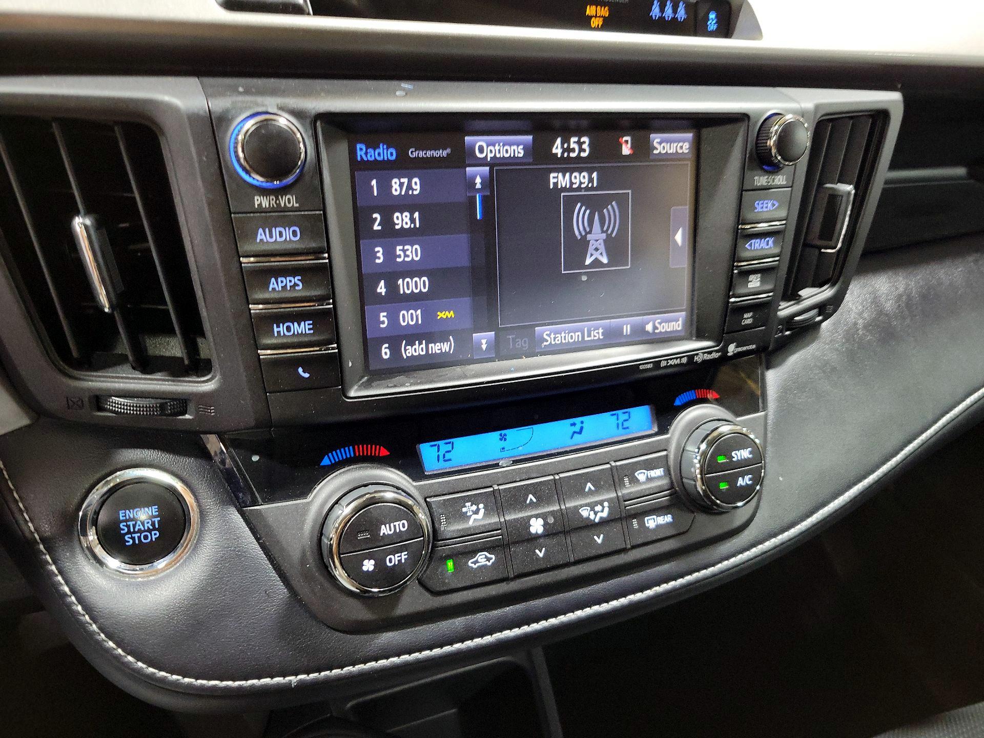 Thumbnail: 2018 Toyota RAV4 - 16