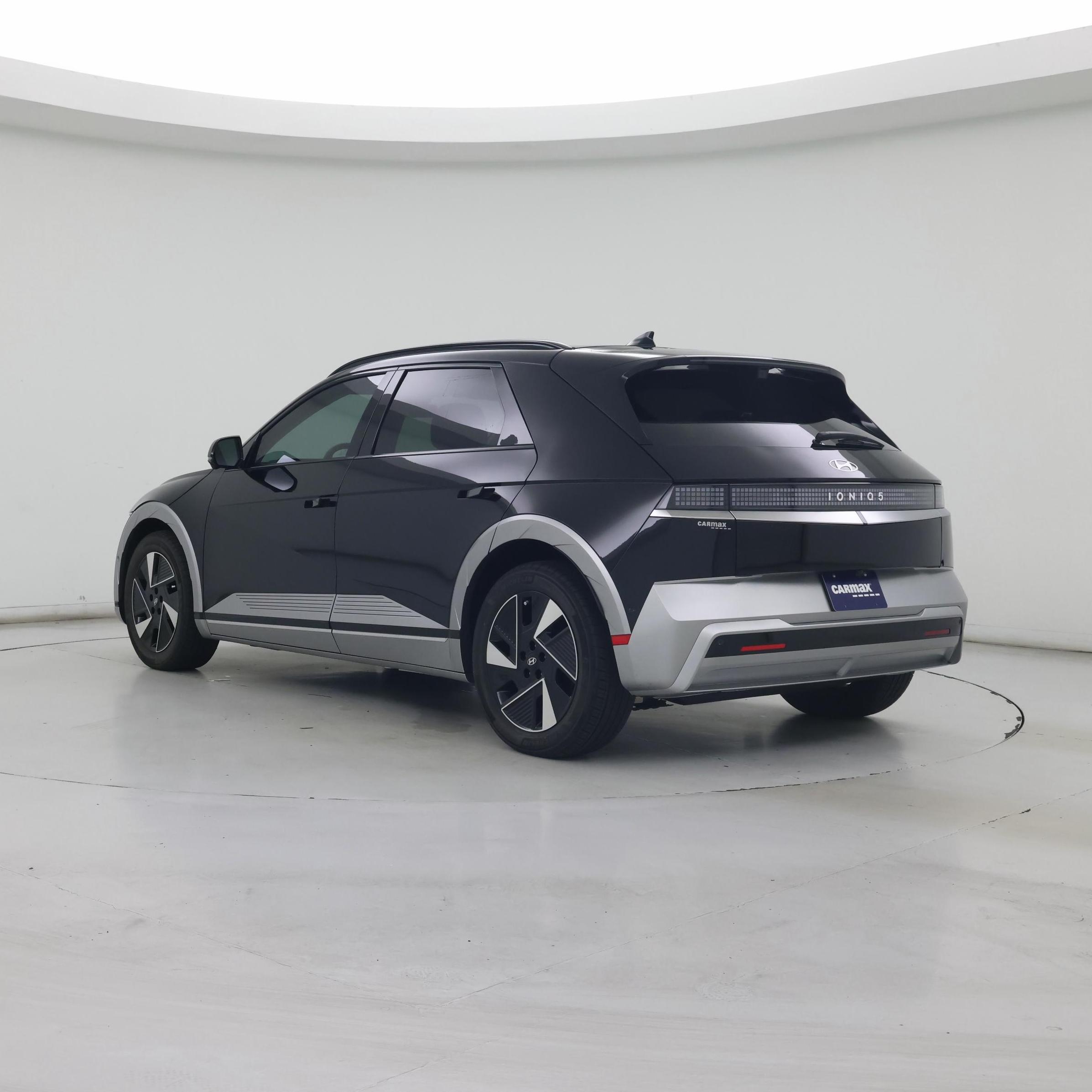 Thumbnail: 2026 Hyundai Ioniq 5 - 2