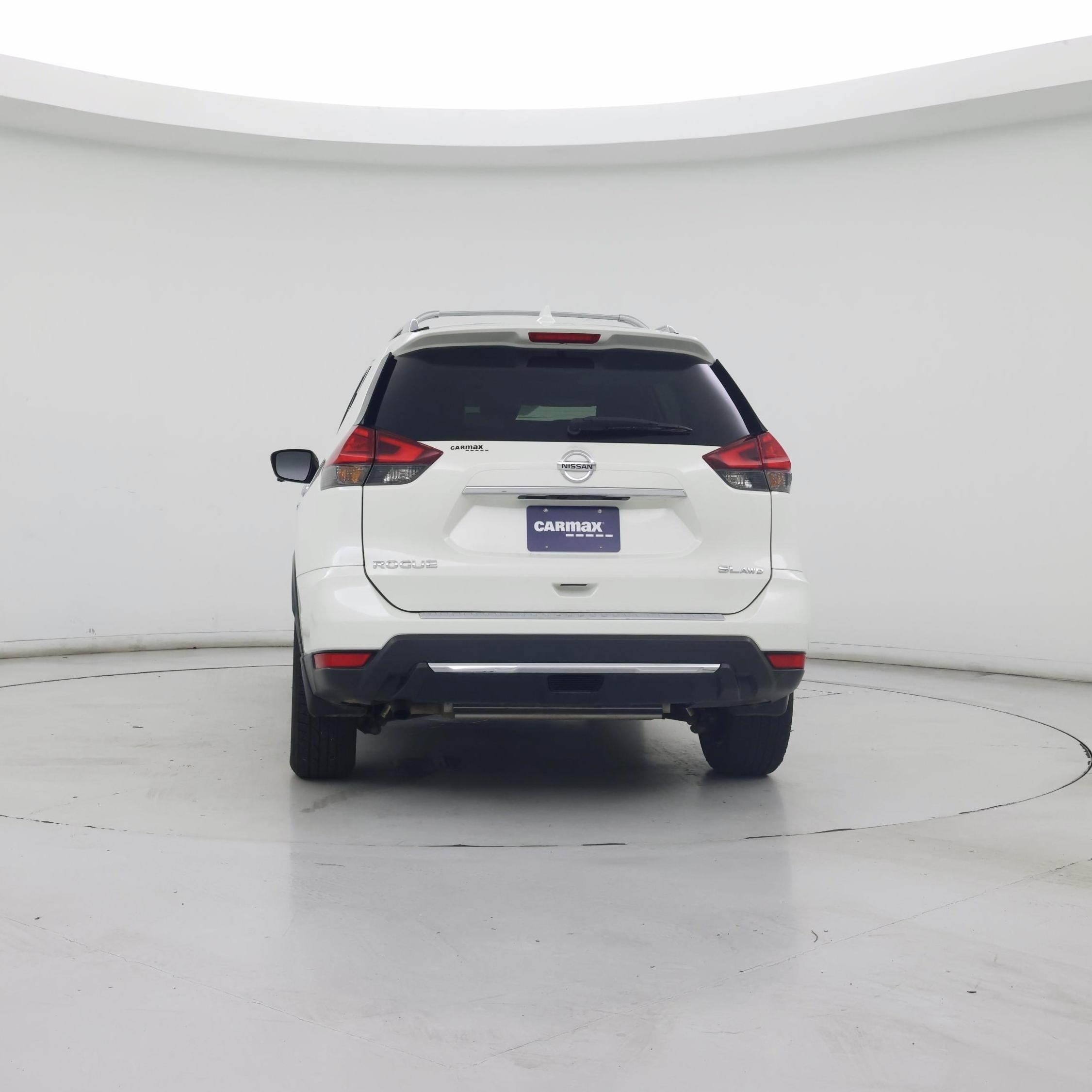 Thumbnail: 2017 Nissan Rogue - 6