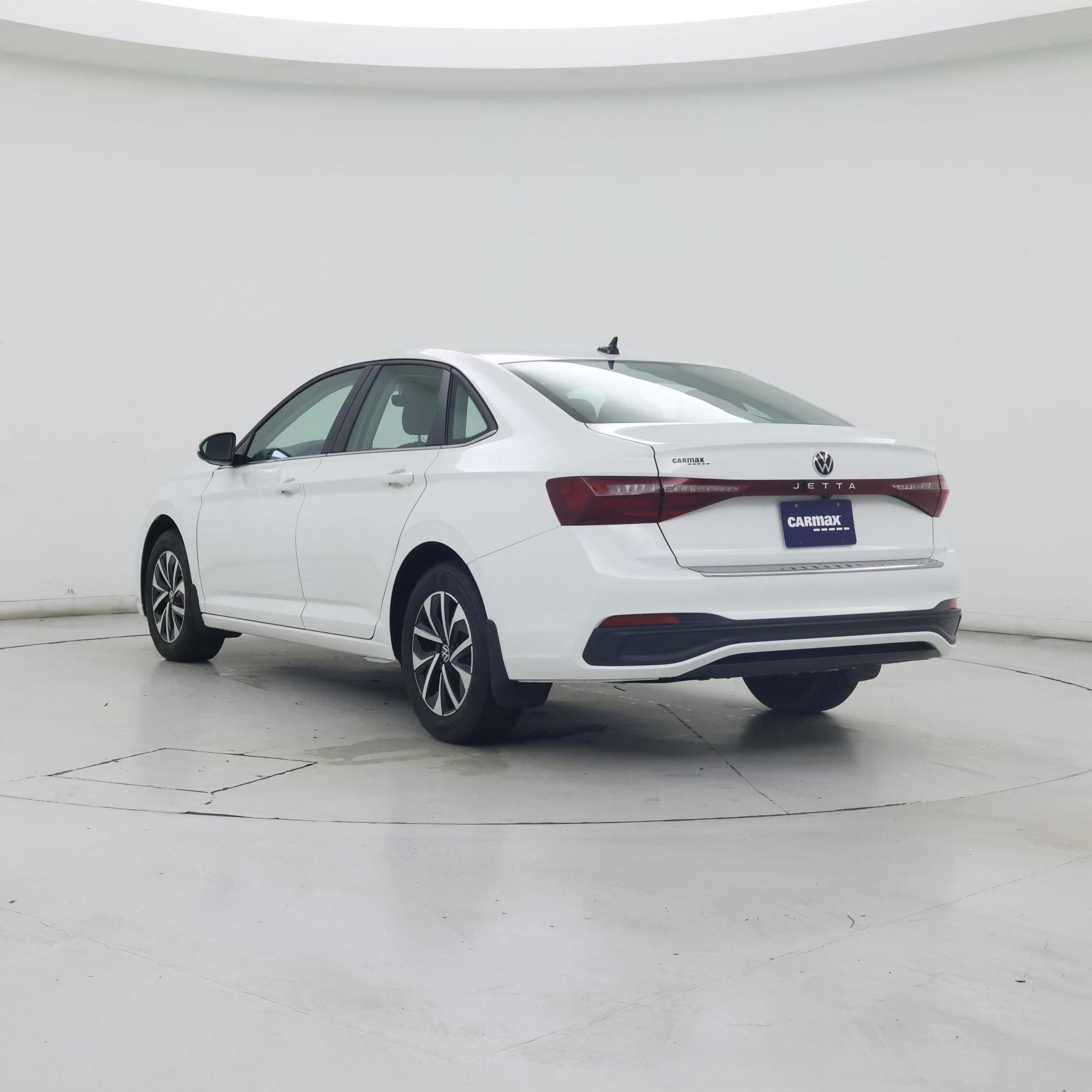 Thumbnail: 2025 Volkswagen Jetta - 2
