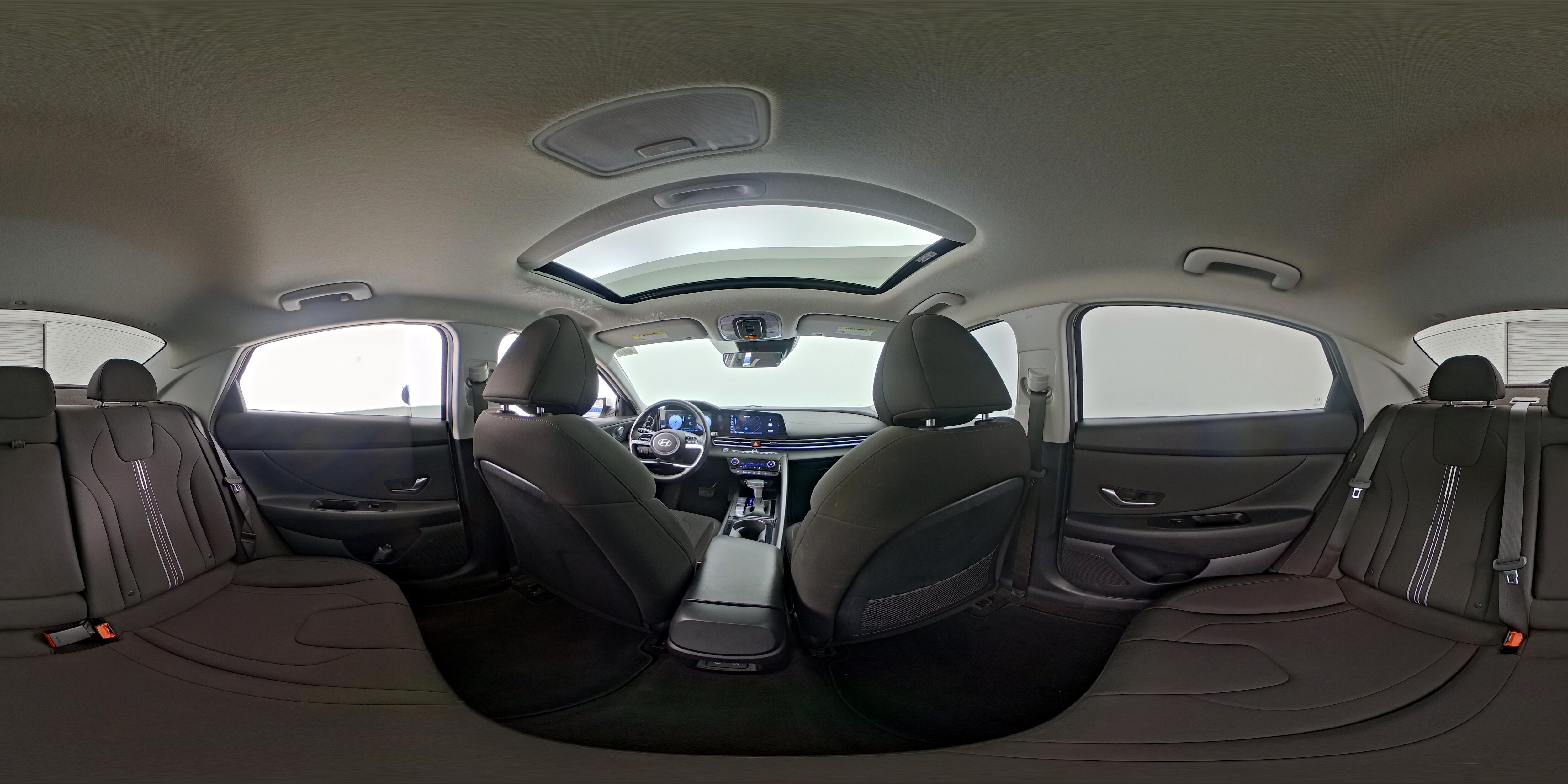 2024 Hyundai Elantra SEL - Photo 26