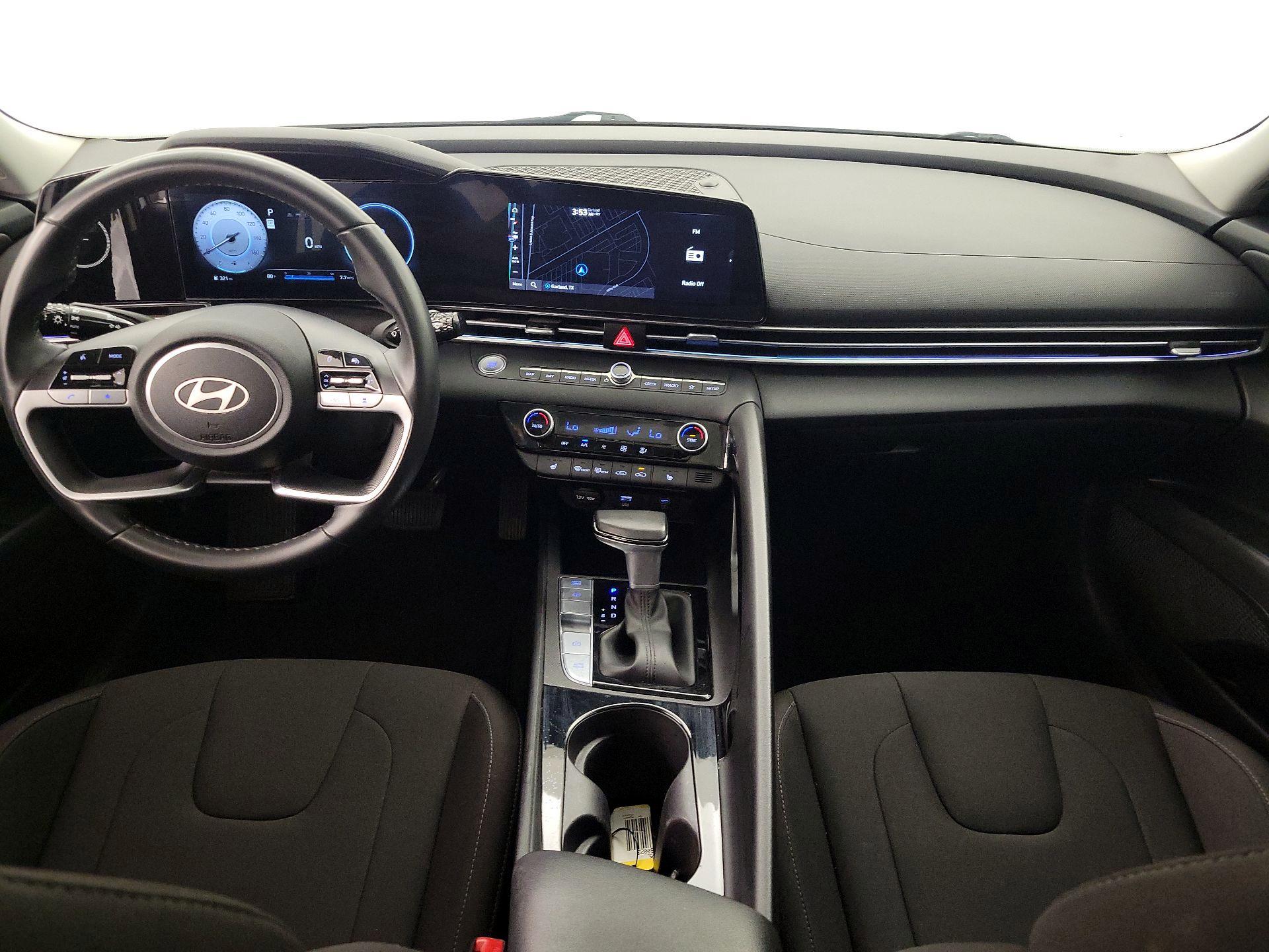 Thumbnail: 2024 Hyundai Elantra - 9