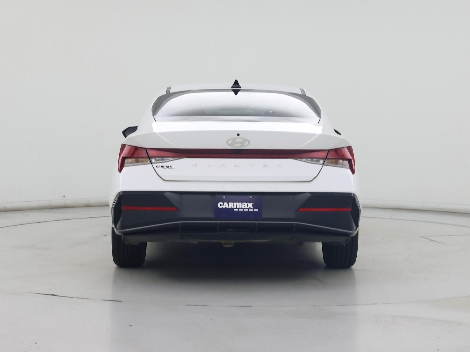 2024 Hyundai Elantra SEL - Photo 7