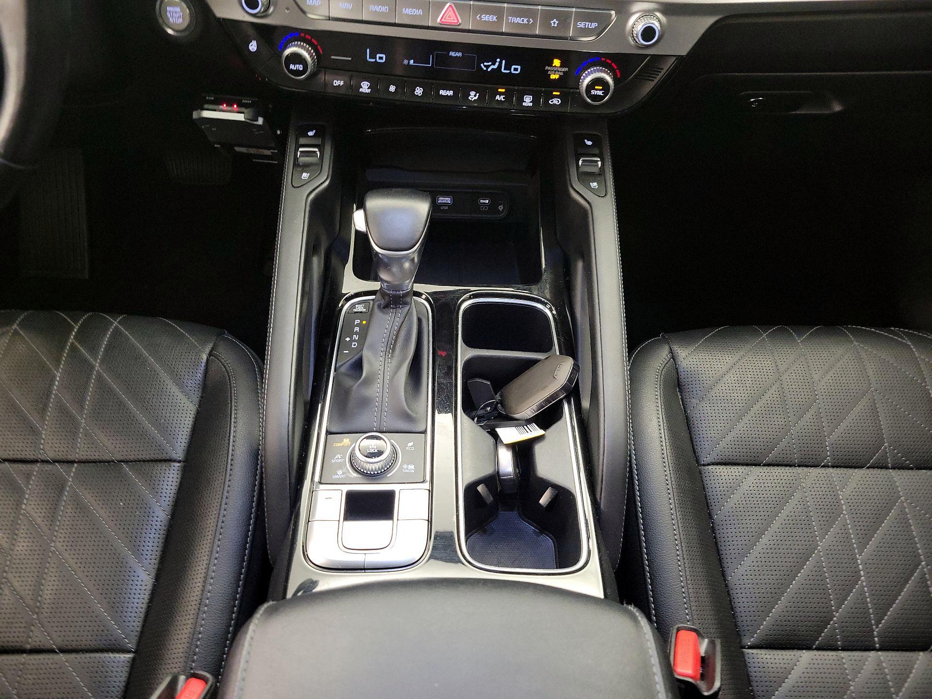 Thumbnail: 2023 Kia Telluride - 18