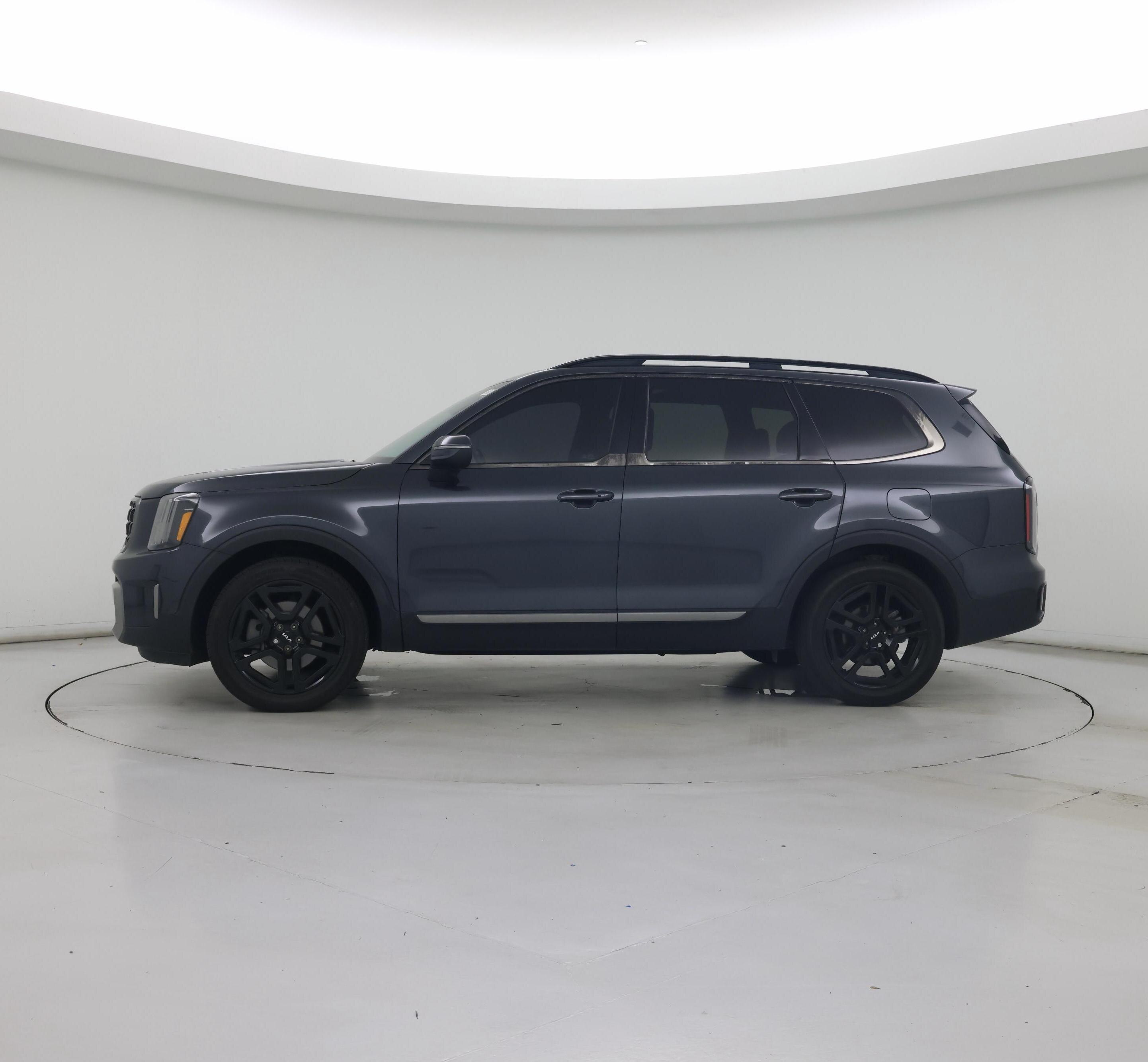 Thumbnail: 2023 Kia Telluride - 3