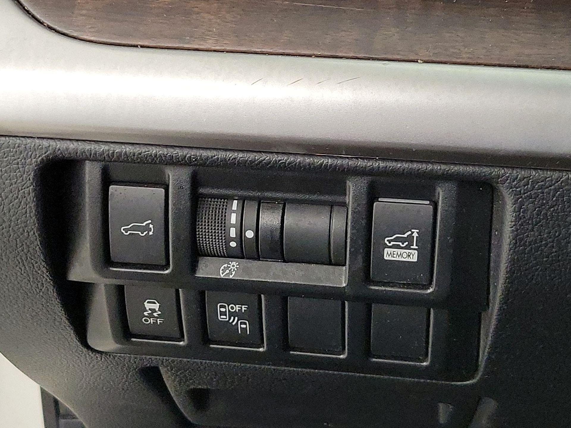 Thumbnail: 2018 Subaru Outback - 13