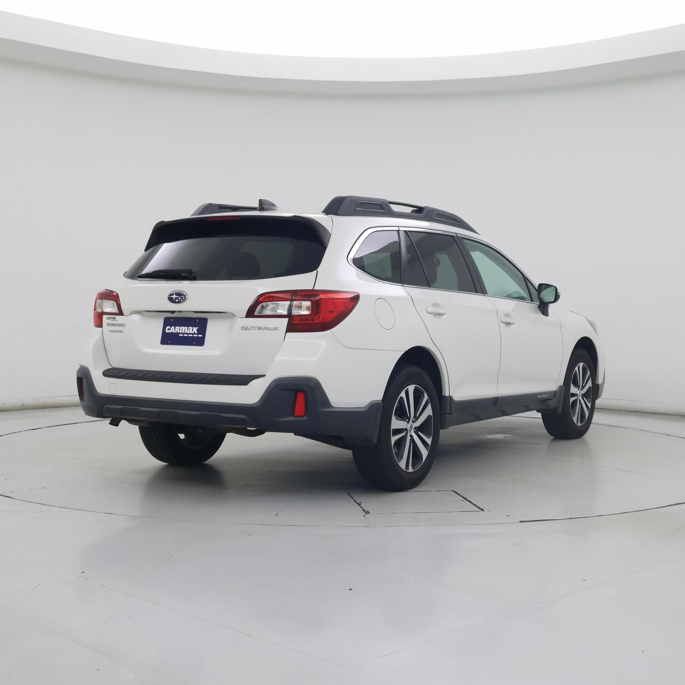 Thumbnail: 2018 Subaru Outback - 8