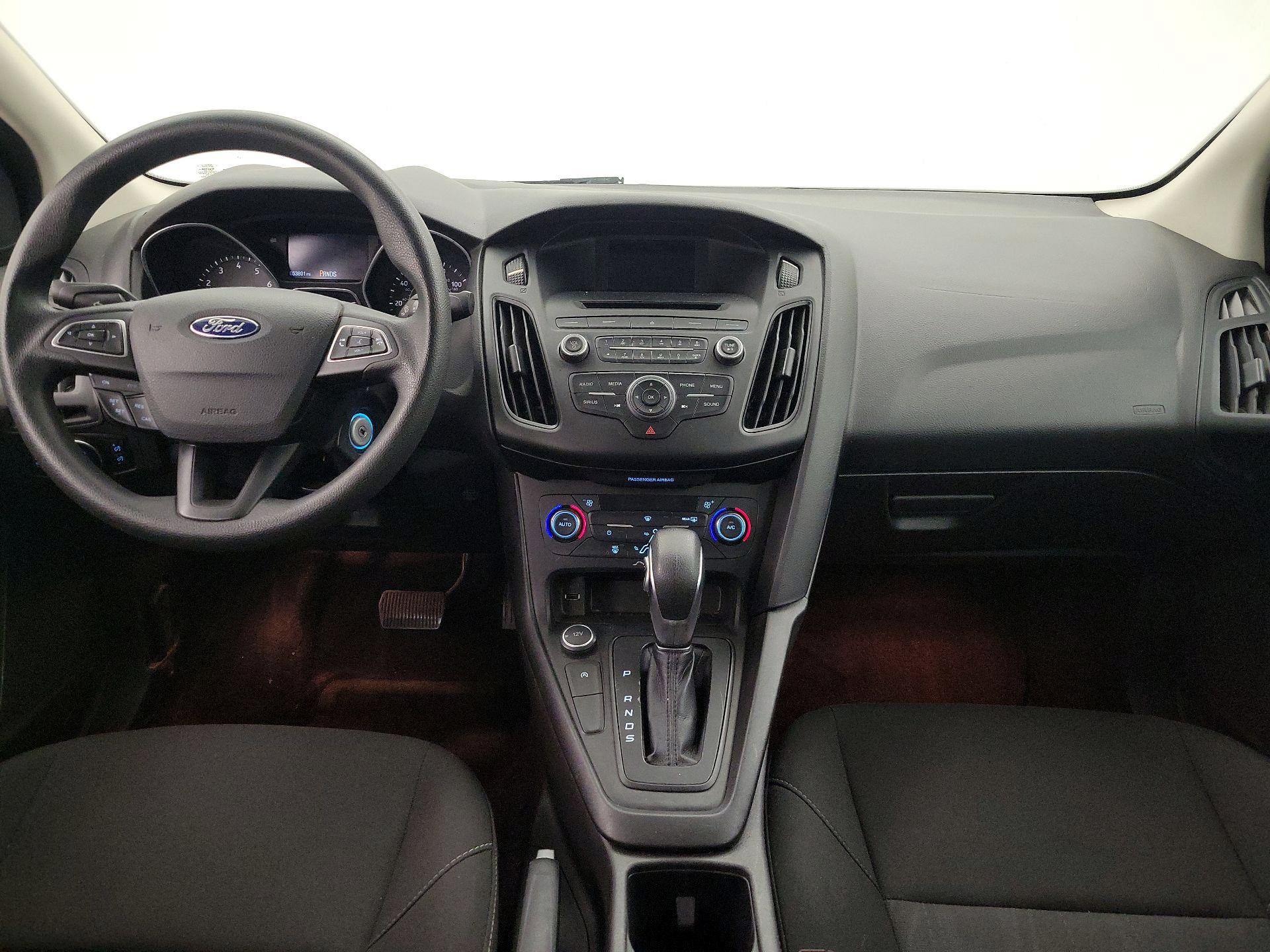 Thumbnail: 2017 Ford Focus - 9