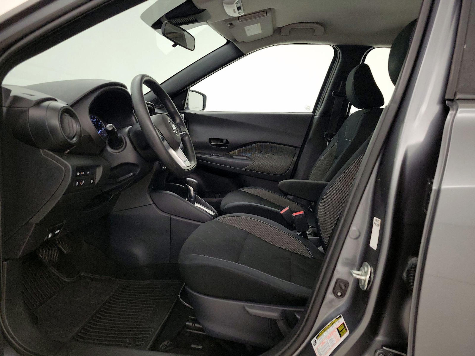 2020 Nissan Kicks S - Photo 12