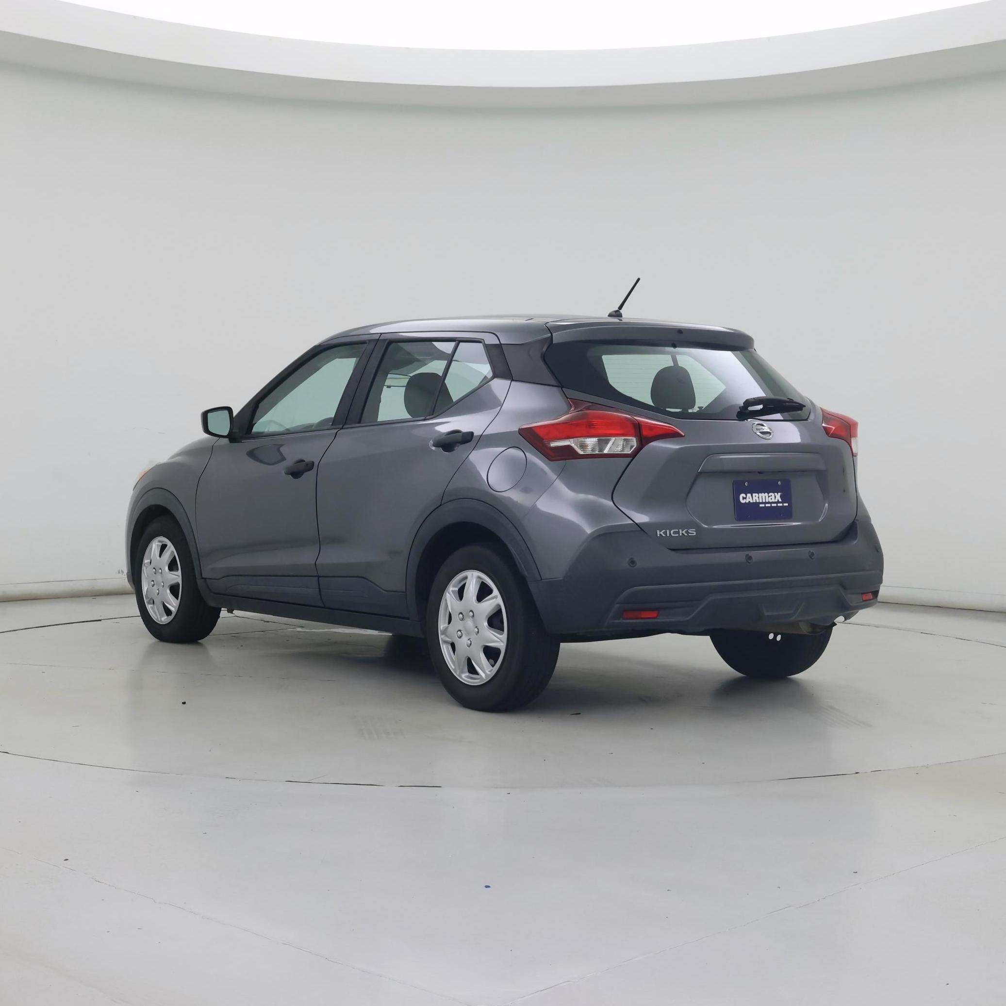 Thumbnail: 2020 Nissan Kicks - 2