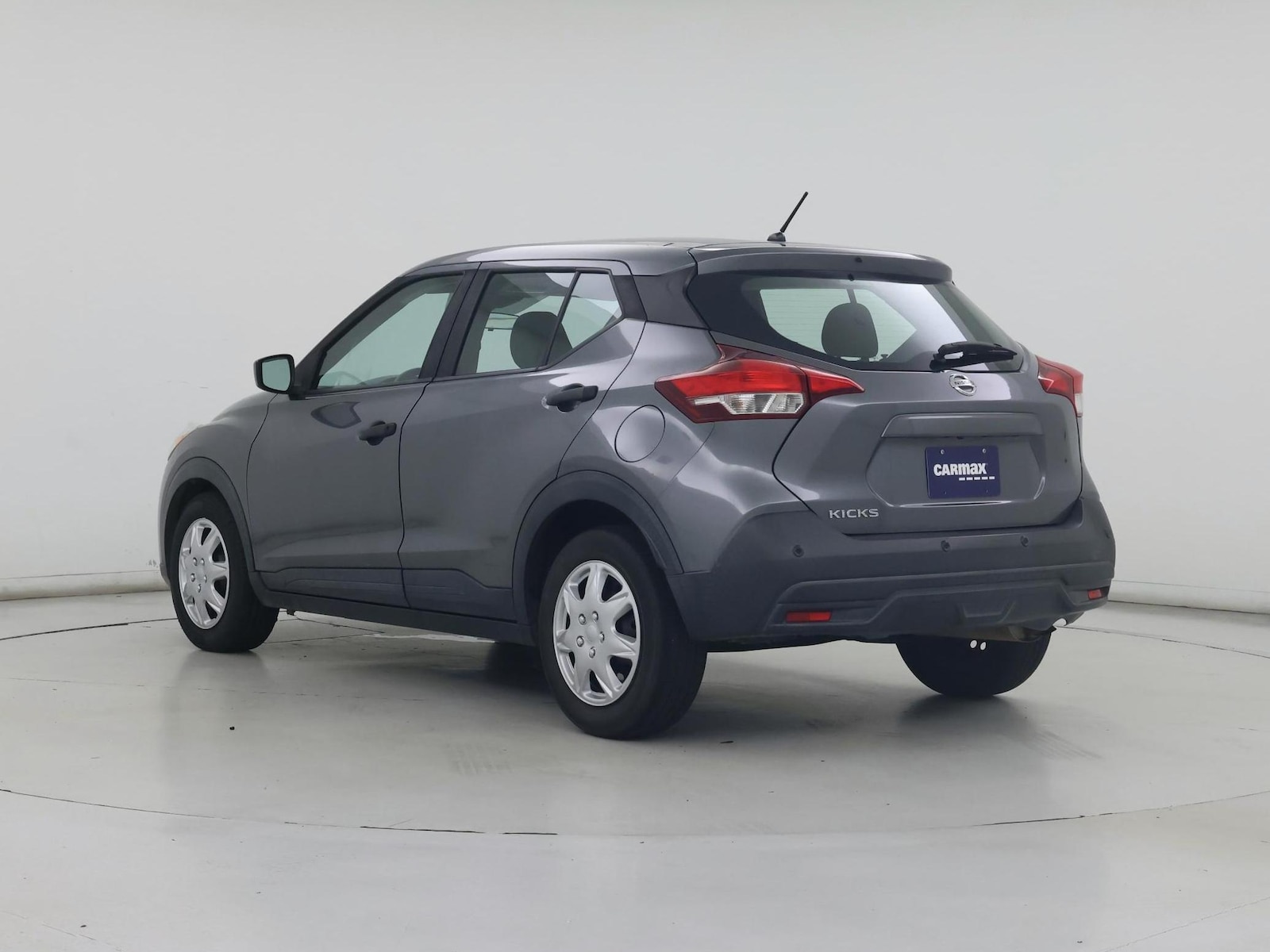 2020 Nissan Kicks S - Photo 3