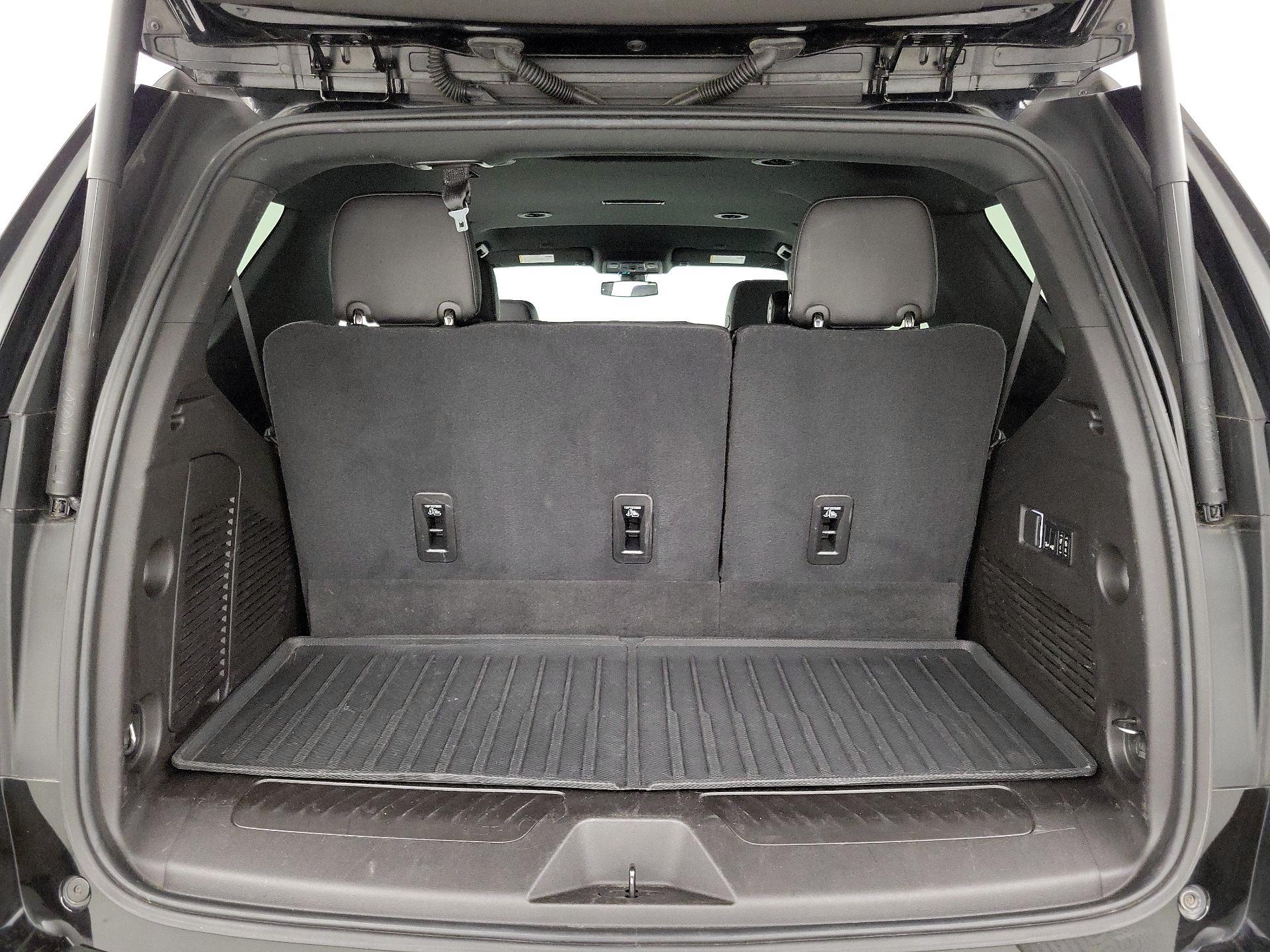 Thumbnail: 2021 Chevrolet Tahoe - 20