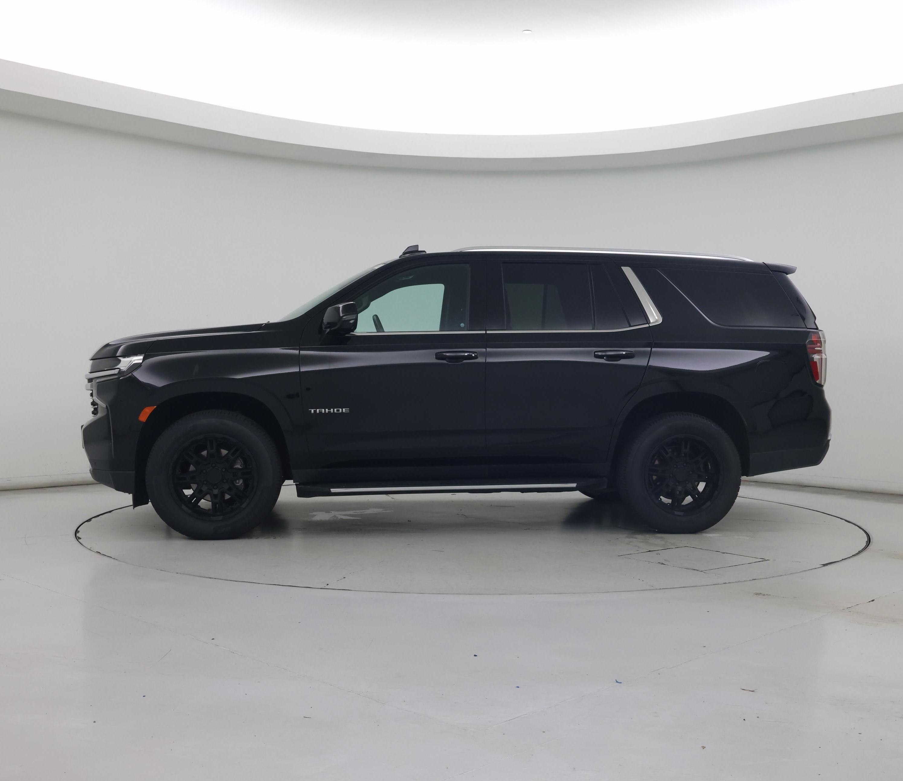 Thumbnail: 2021 Chevrolet Tahoe - 3