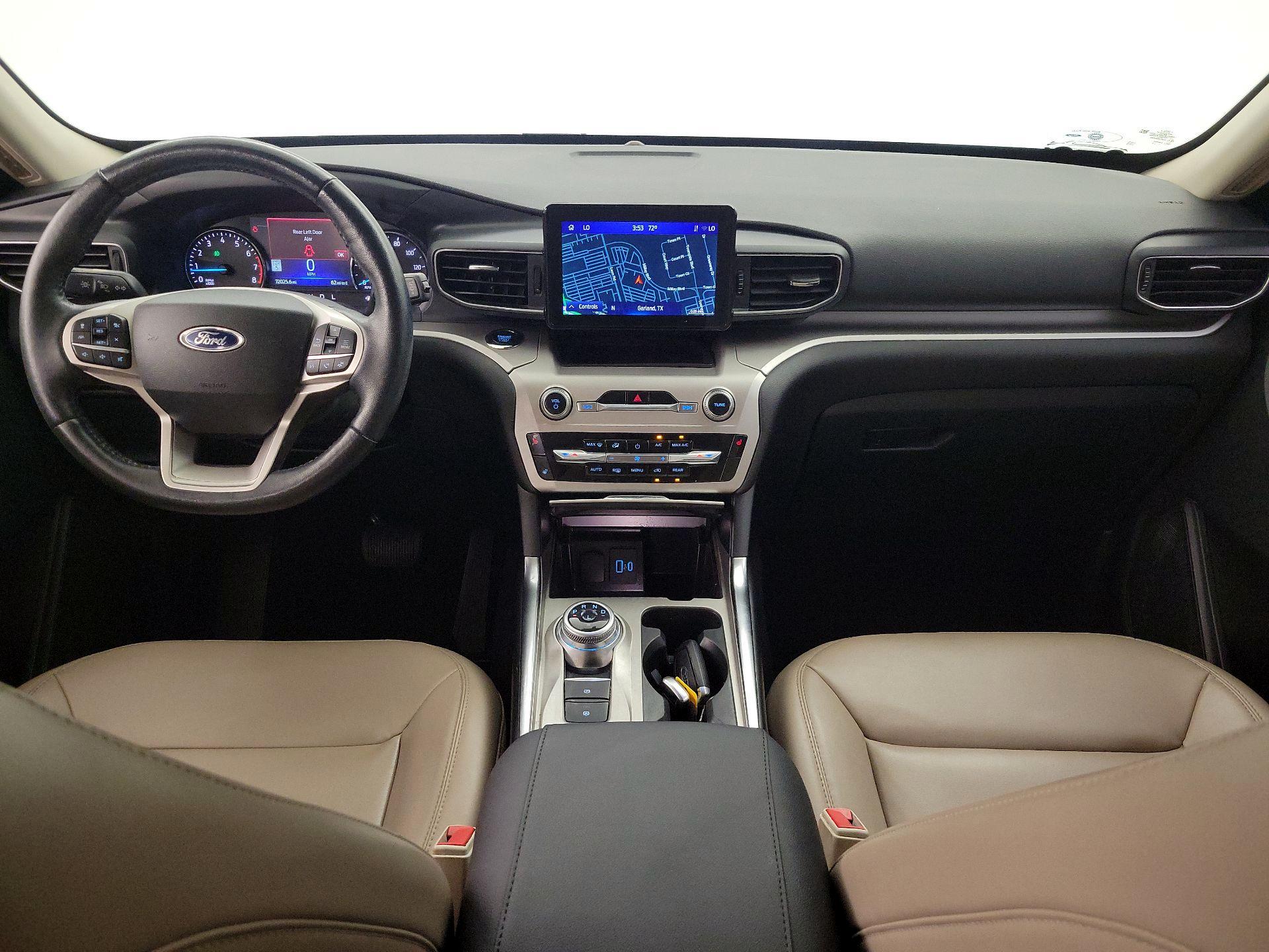 Thumbnail: 2022 Ford Explorer - 9
