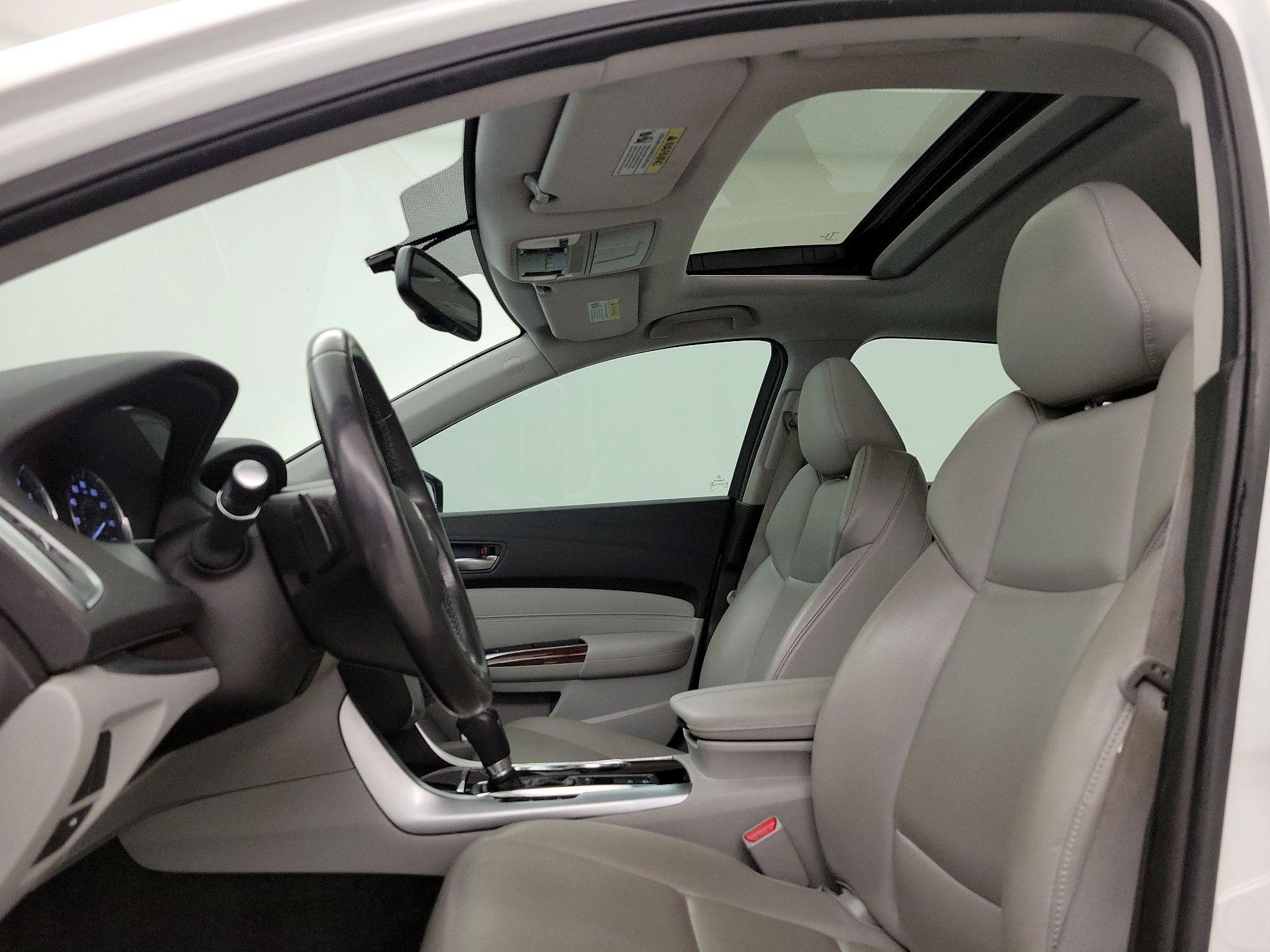 Thumbnail: 2016 Acura TLX - 18