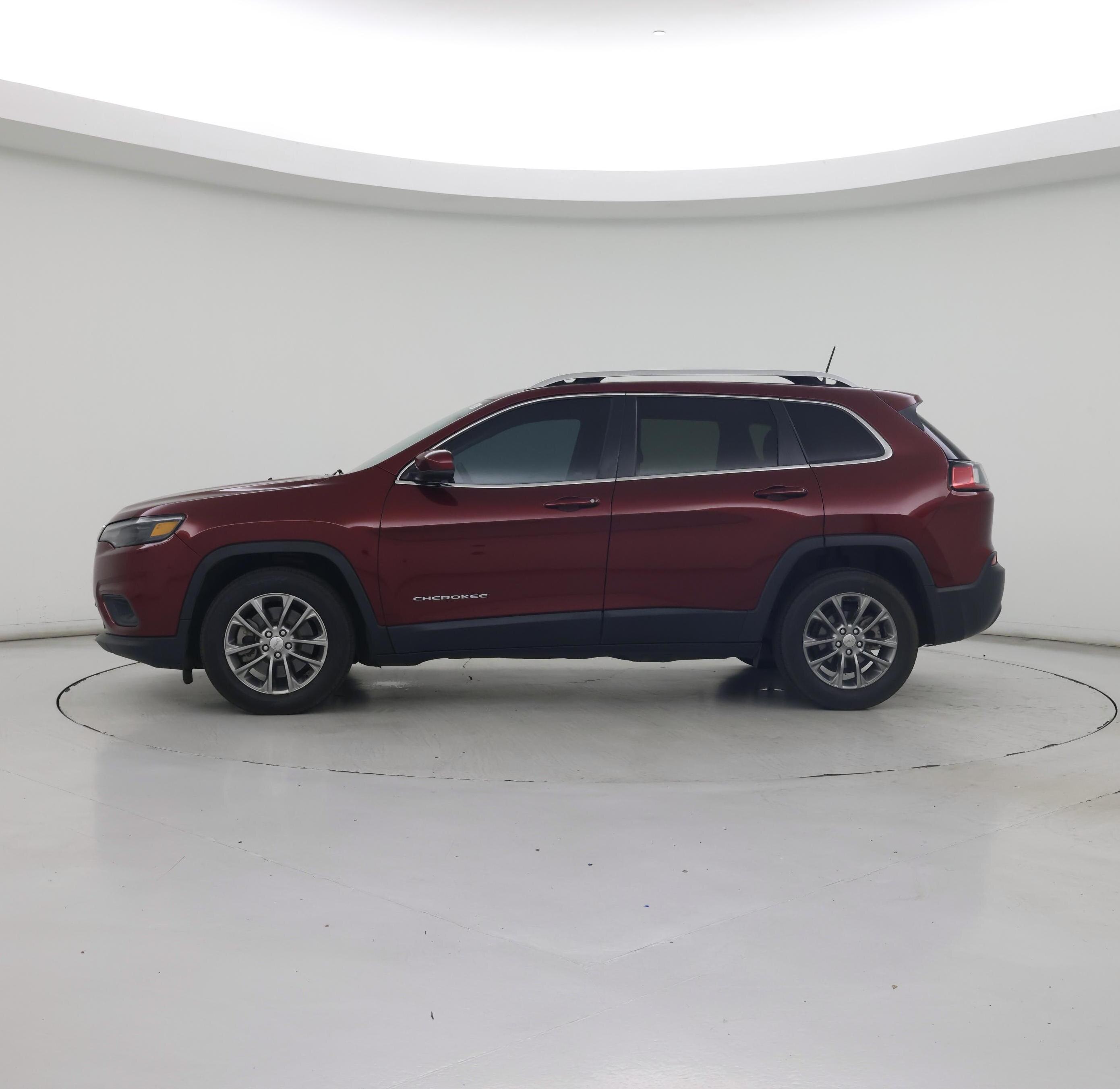 Thumbnail: 2020 Jeep Cherokee - 3