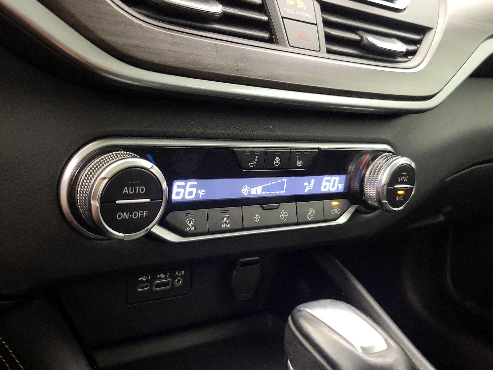 2020 Nissan Altima Platinum - Photo 17