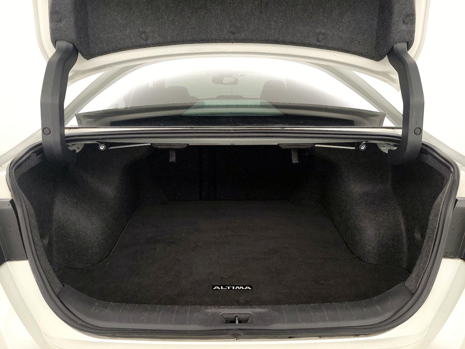 2020 Nissan Altima Platinum - Photo 22