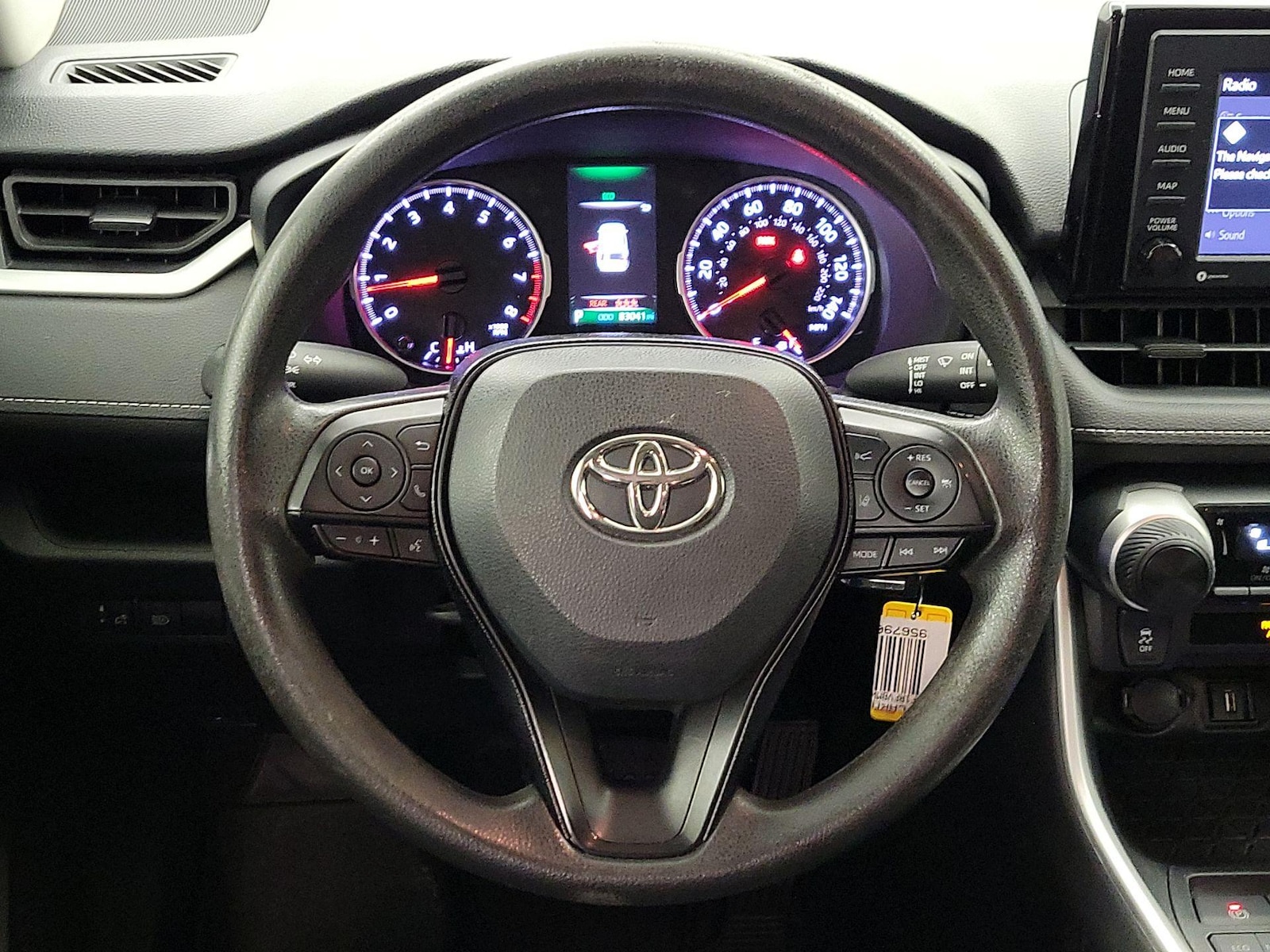 2021 Toyota RAV4 LE - Photo 11