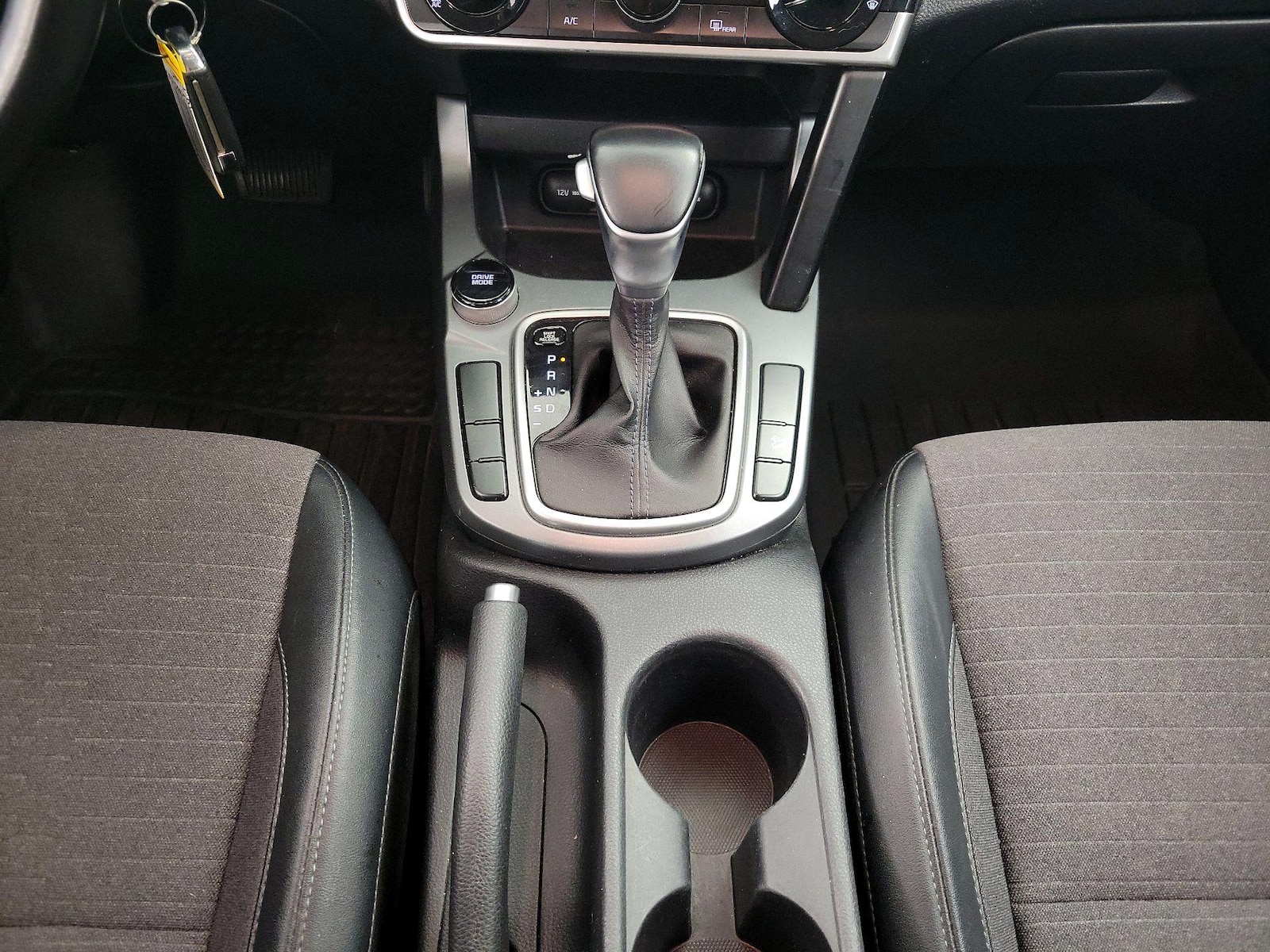 2021 Kia Seltos S - Photo 18