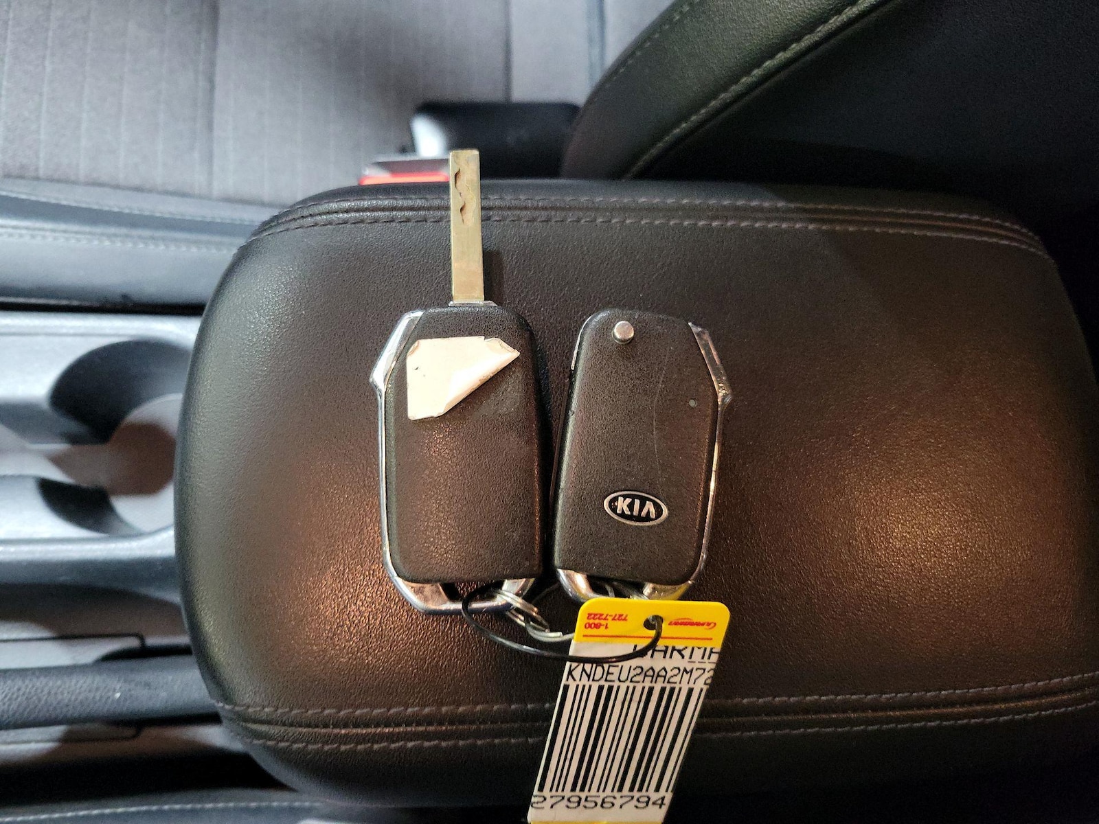 2021 Kia Seltos S - Photo 22