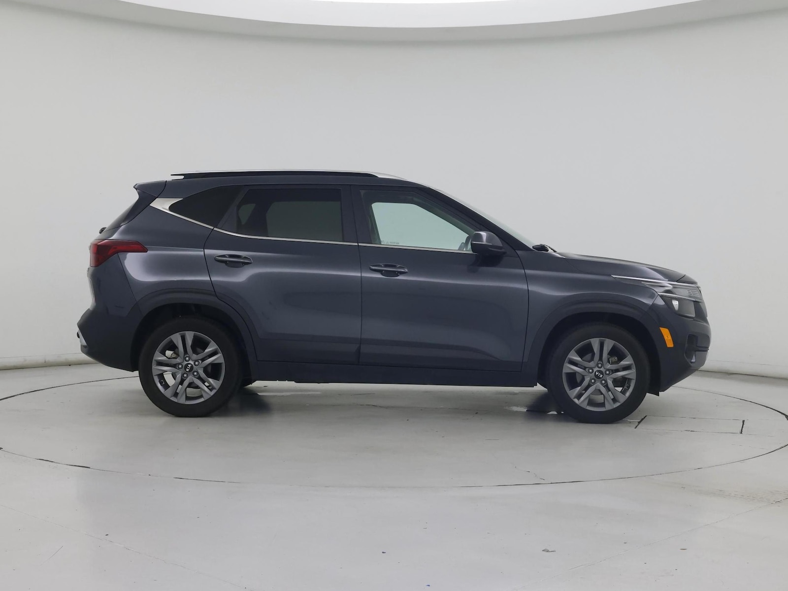 2021 Kia Seltos S - Photo 8