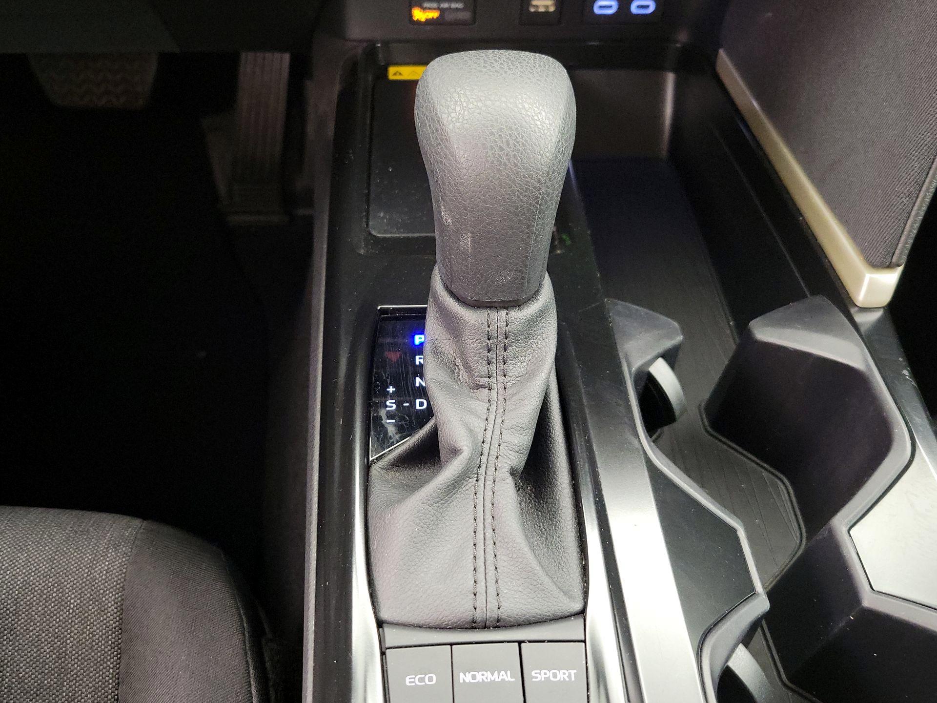 Thumbnail: 2026 Toyota Camry - 17