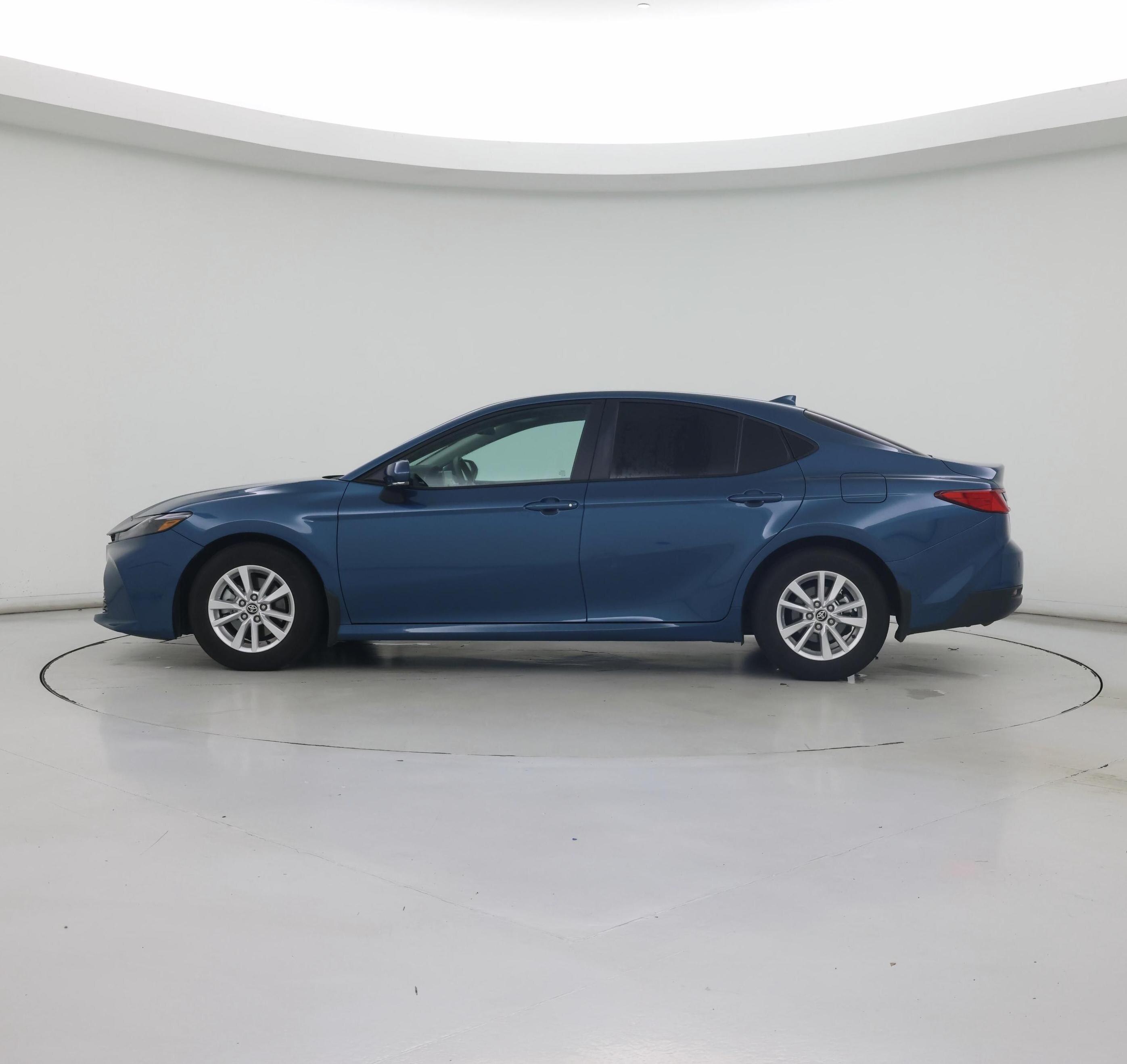 Thumbnail: 2026 Toyota Camry - 3