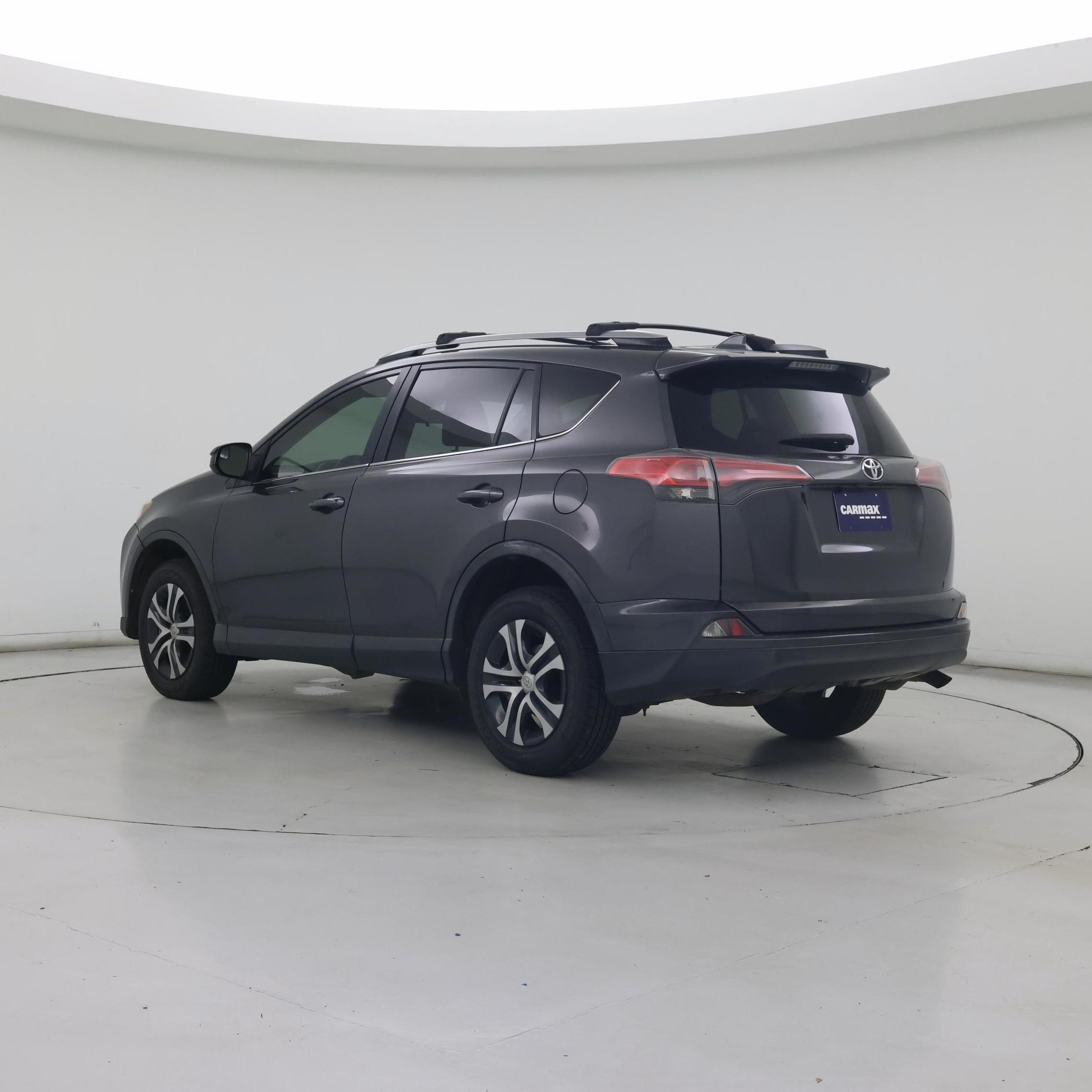 Thumbnail: 2017 Toyota RAV4 - 2